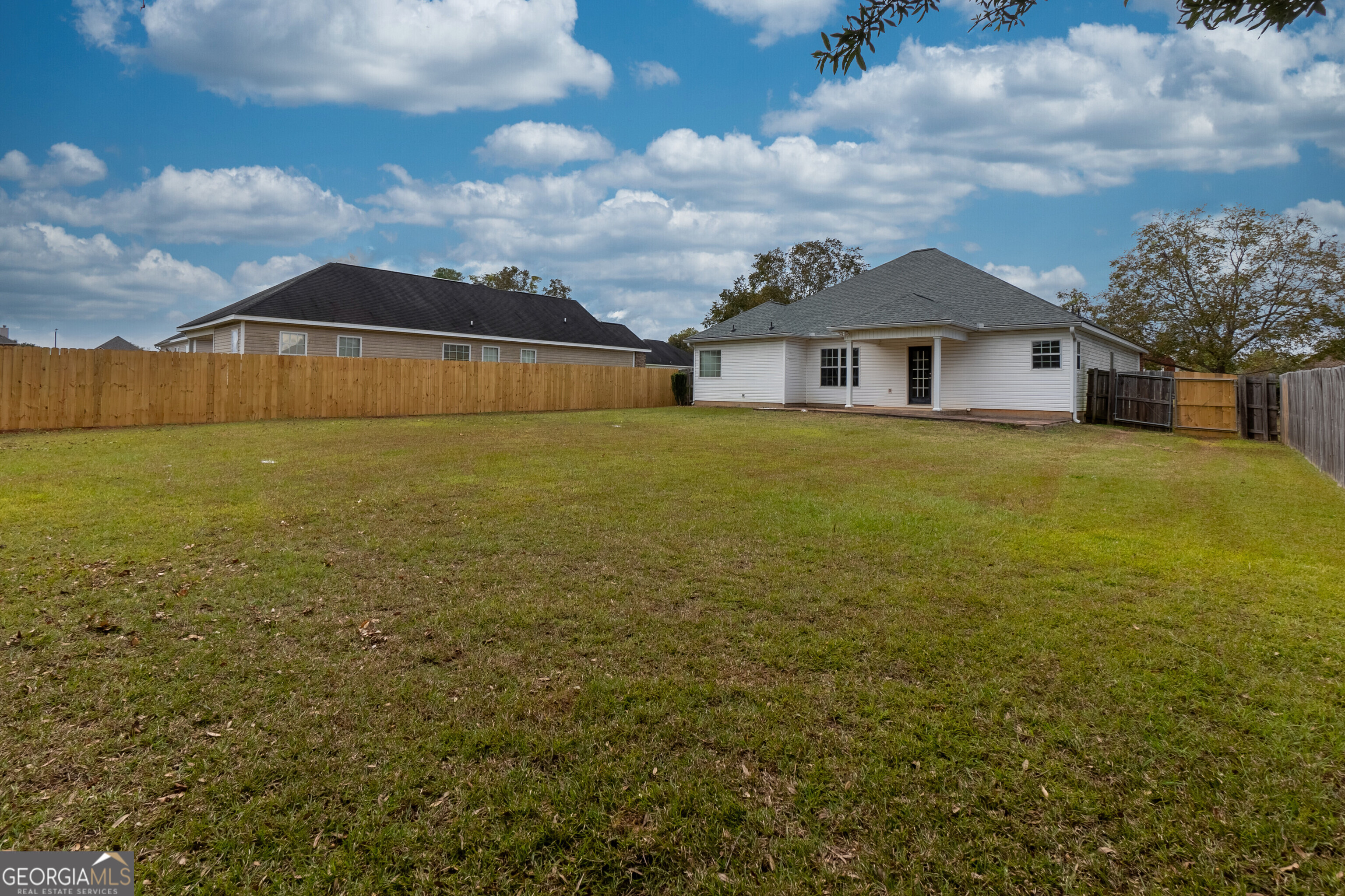 109 Oldfield Court Property Photo 42