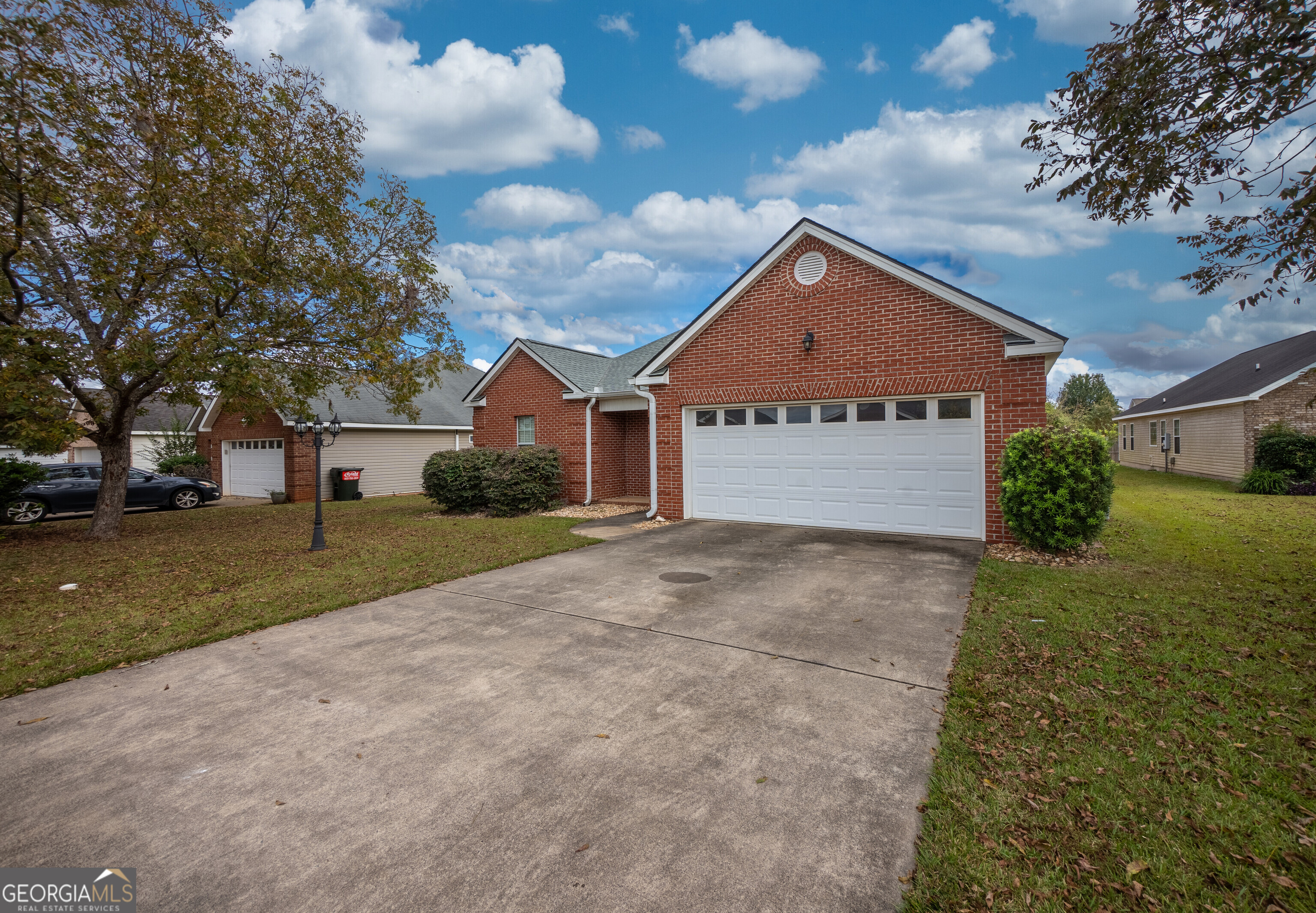 109 Oldfield Court Property Photo 47