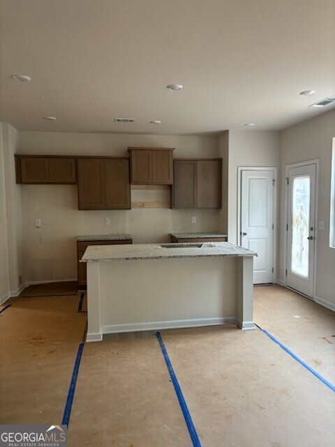 174 Parwood Drive Property Photo 4