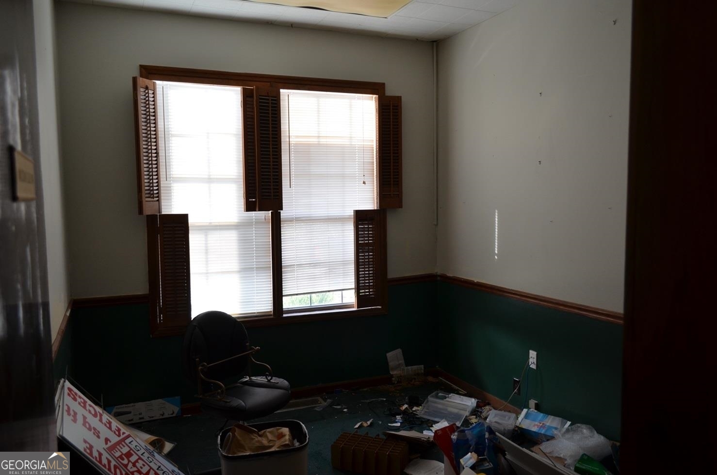 13 N Lee Street Property Photo 11