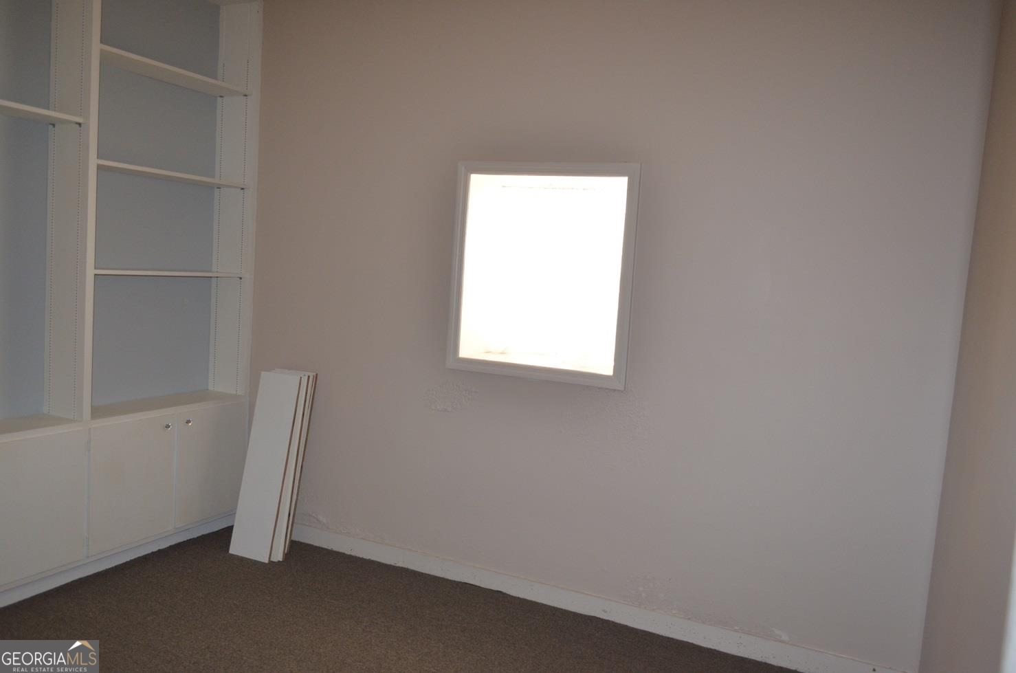 13 N Lee Street Property Photo 14