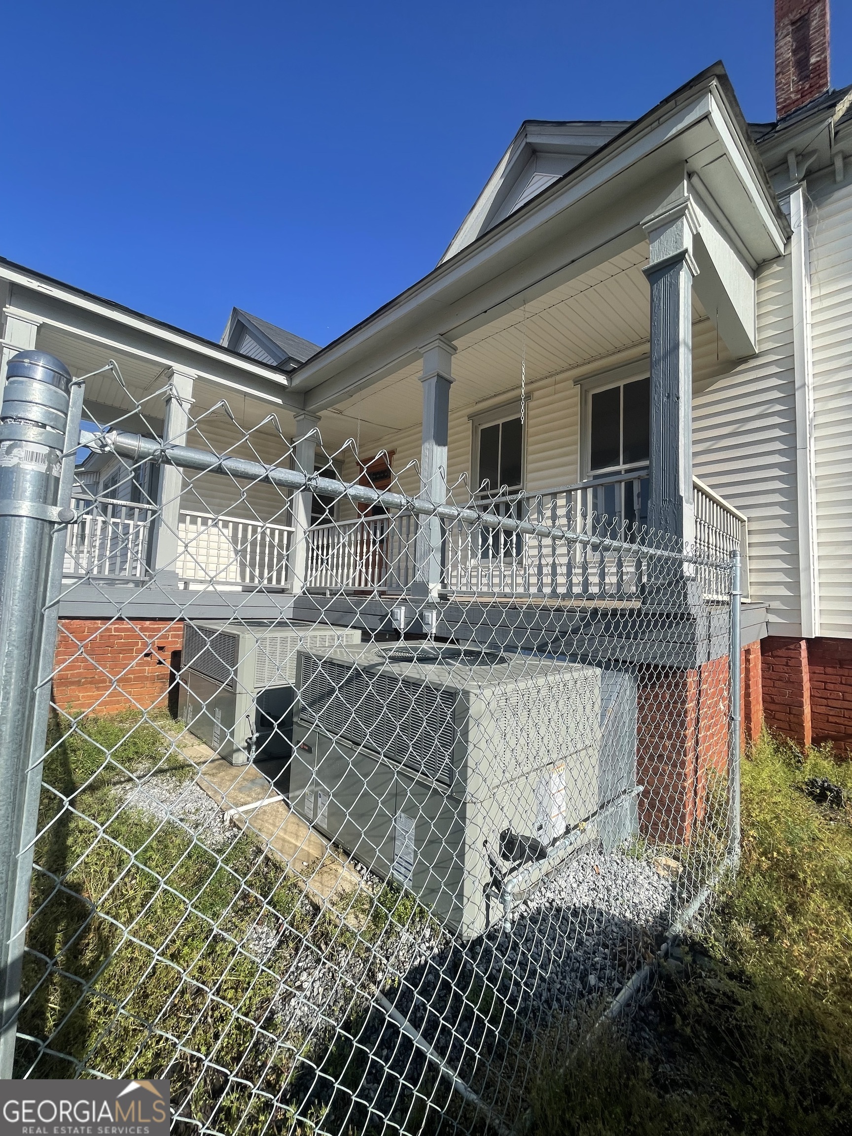 200 N Bethel Street Property Photo 9