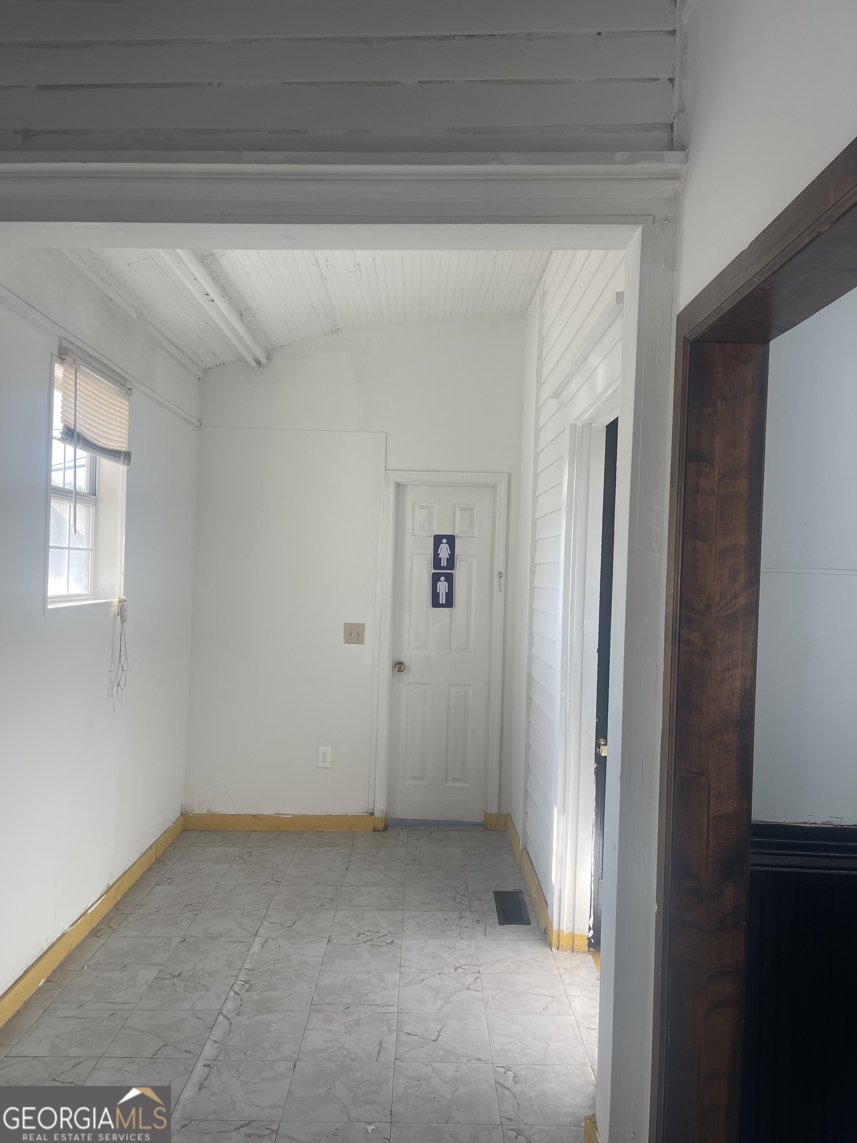 200 N Bethel Street Property Photo 42