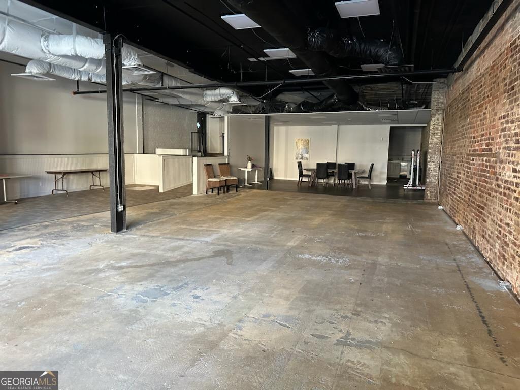 510 Broad Street Property Photo 5