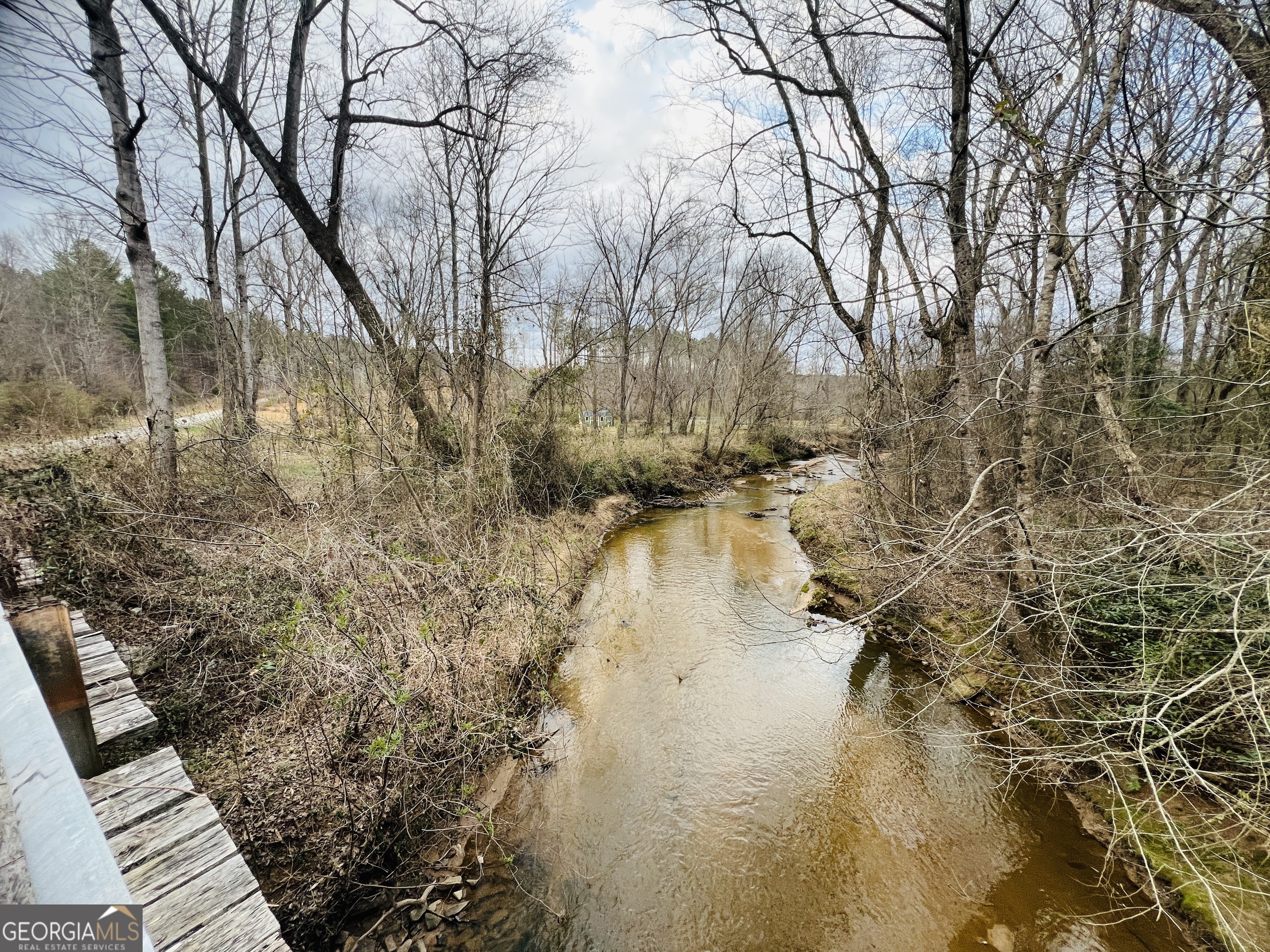 1904 Calhoun Road Property Photo 1