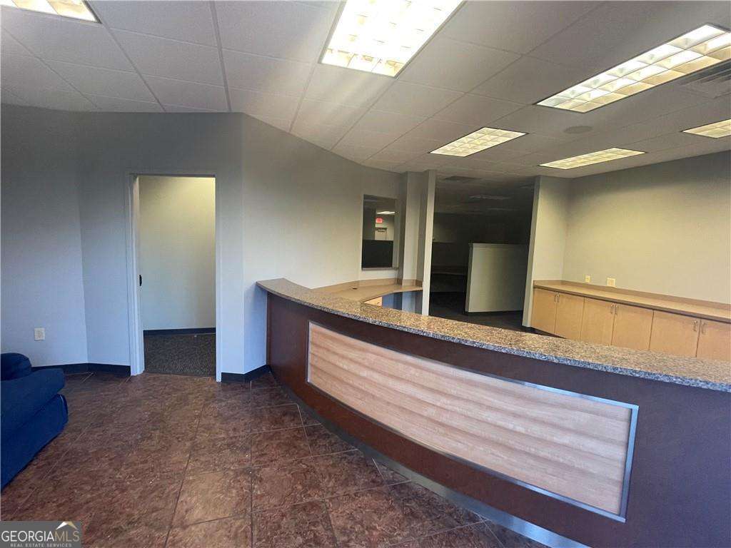 3631 Mount Vernon Suite 101 Road Property Photo 6