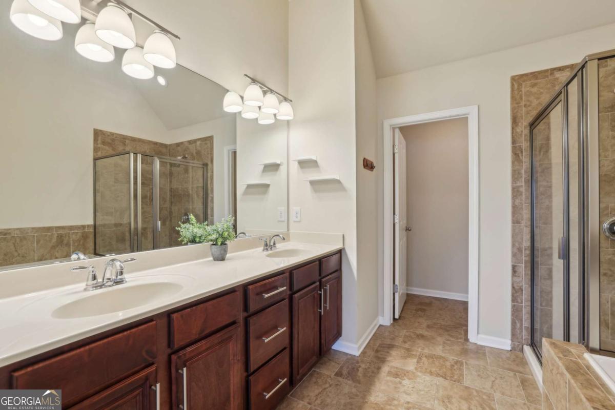 4934 Wyeth Way Property Photo 16