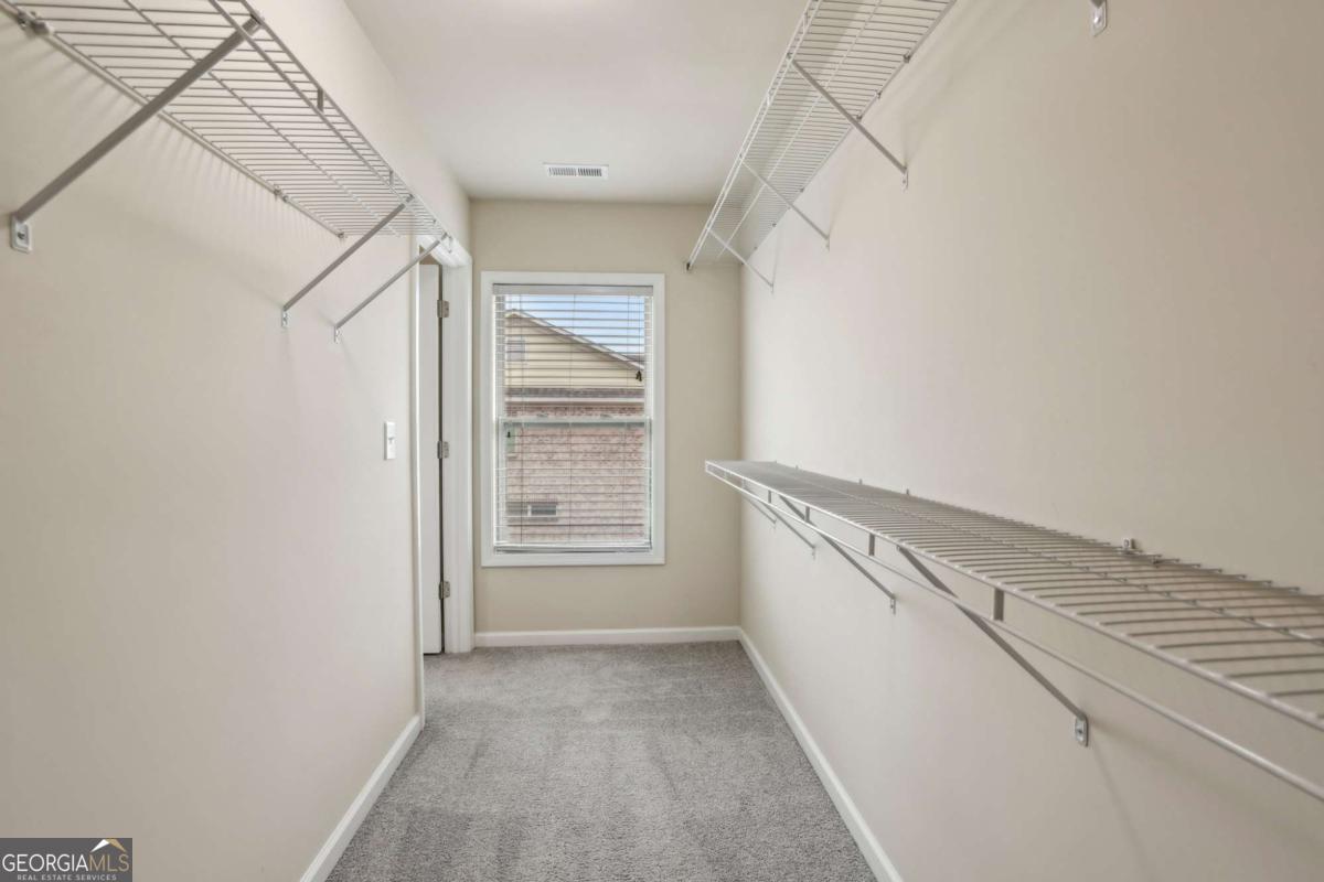 4934 Wyeth Way Property Photo 18