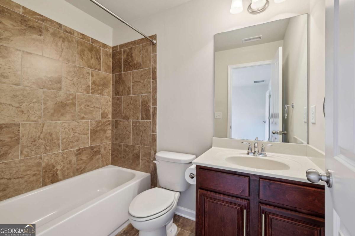 4934 Wyeth Way Property Photo 22