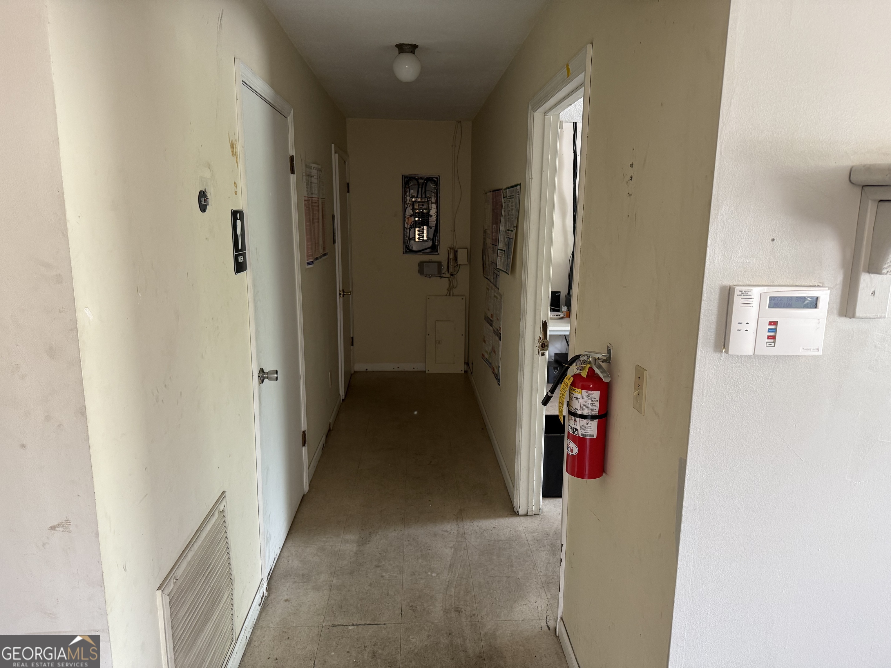 1801 Harrietts Bluff Road Property Photo 8