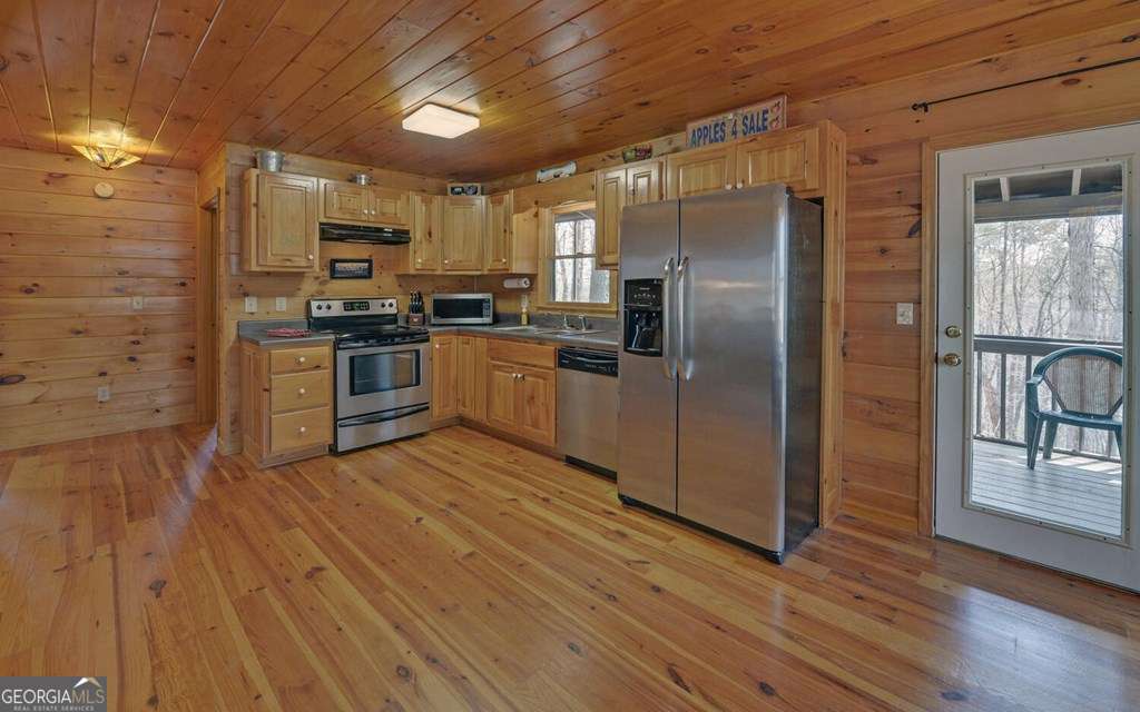 967 Lemmon Lane Property Photo 12