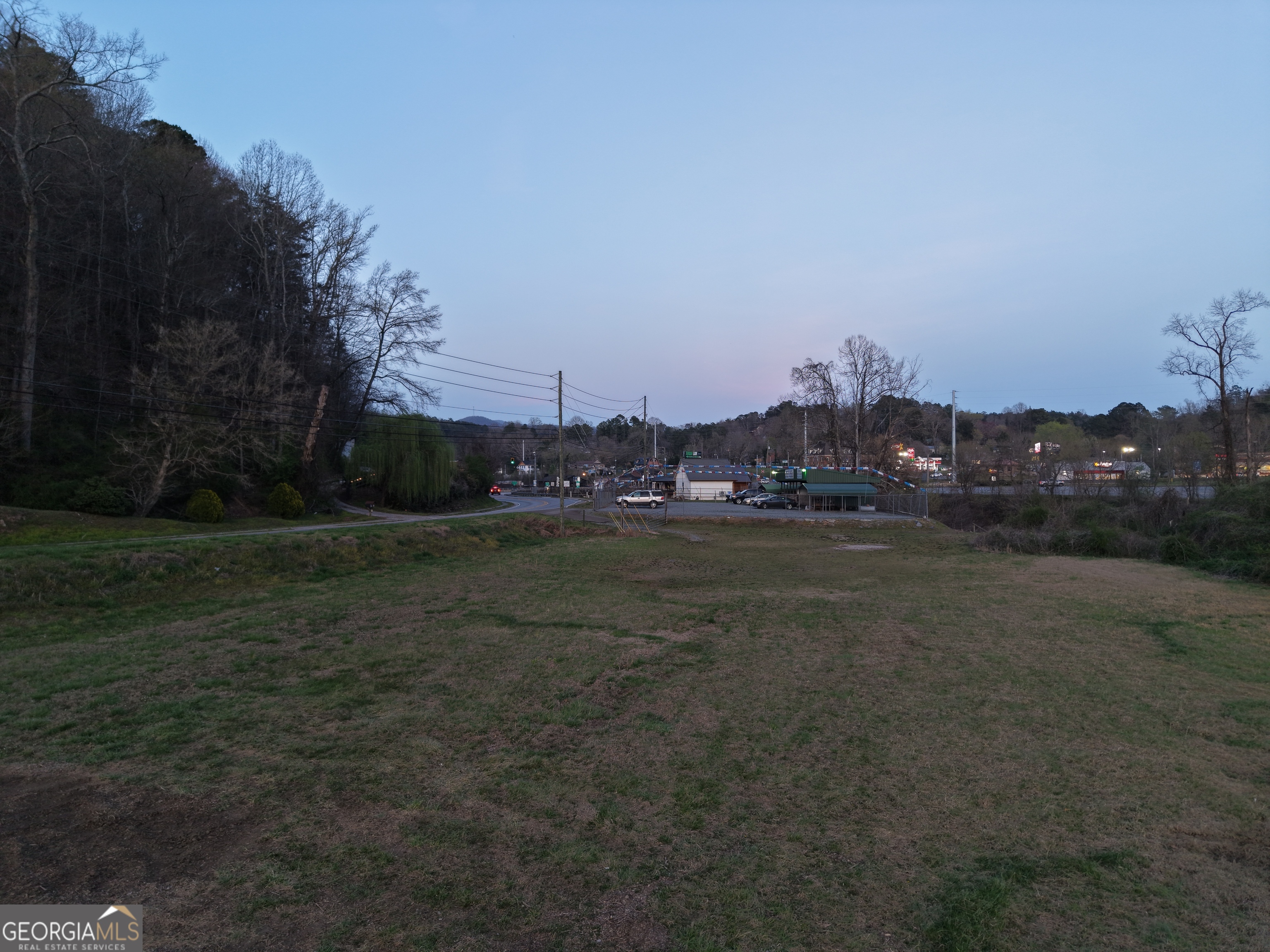 400 River Street Property Photo 4