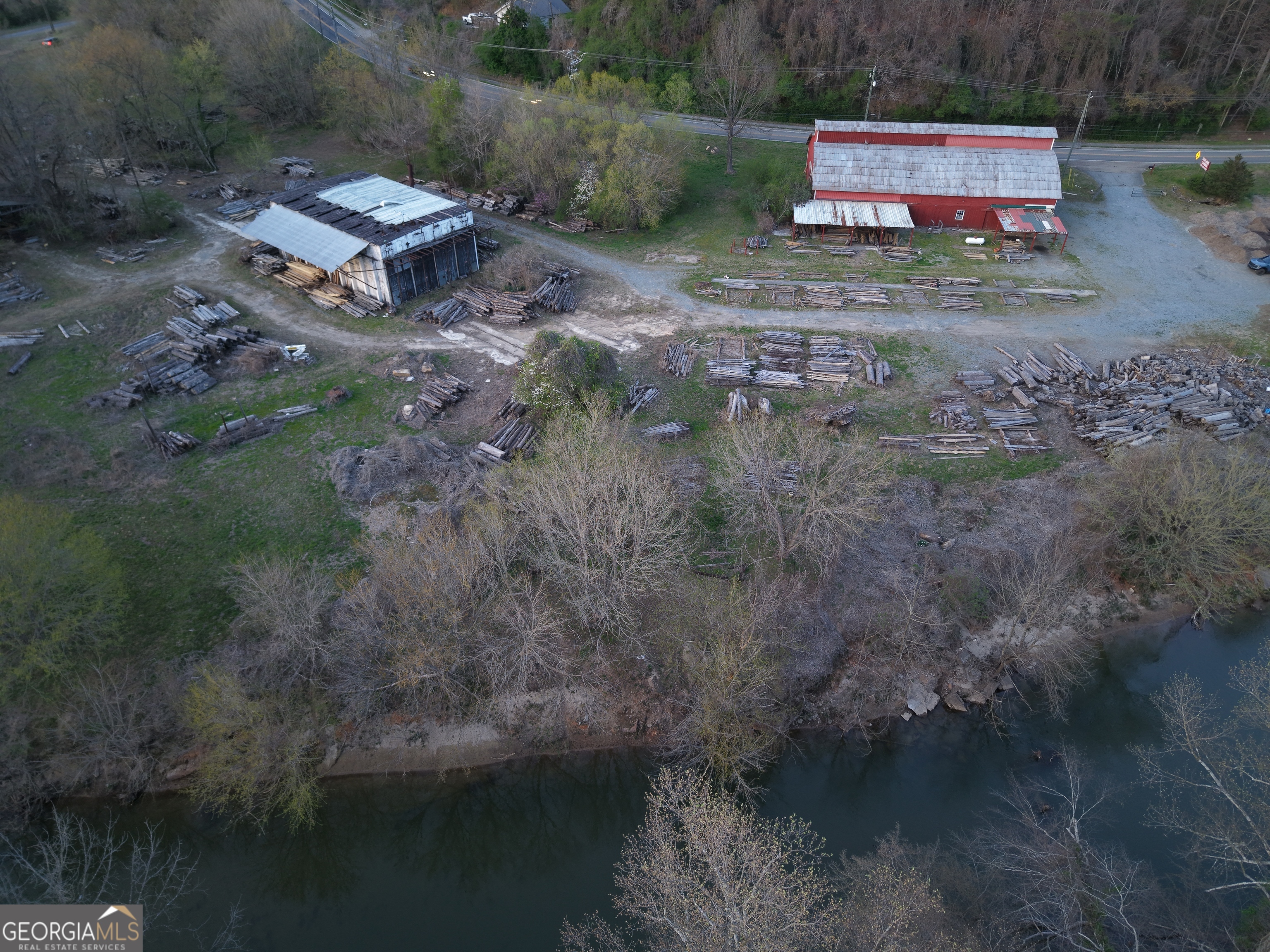 400 River Street Property Photo 12