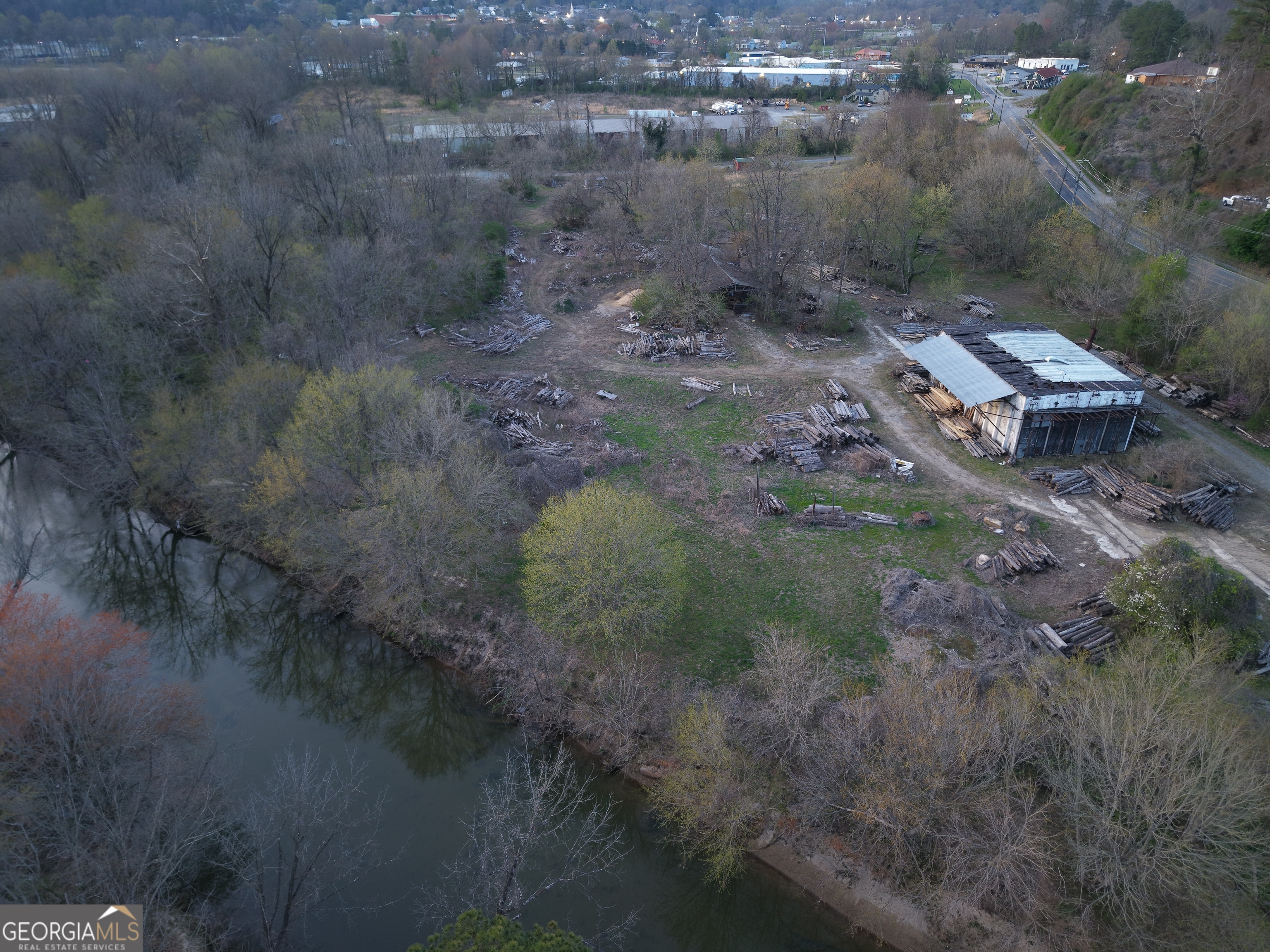 400 River Street Property Photo 13