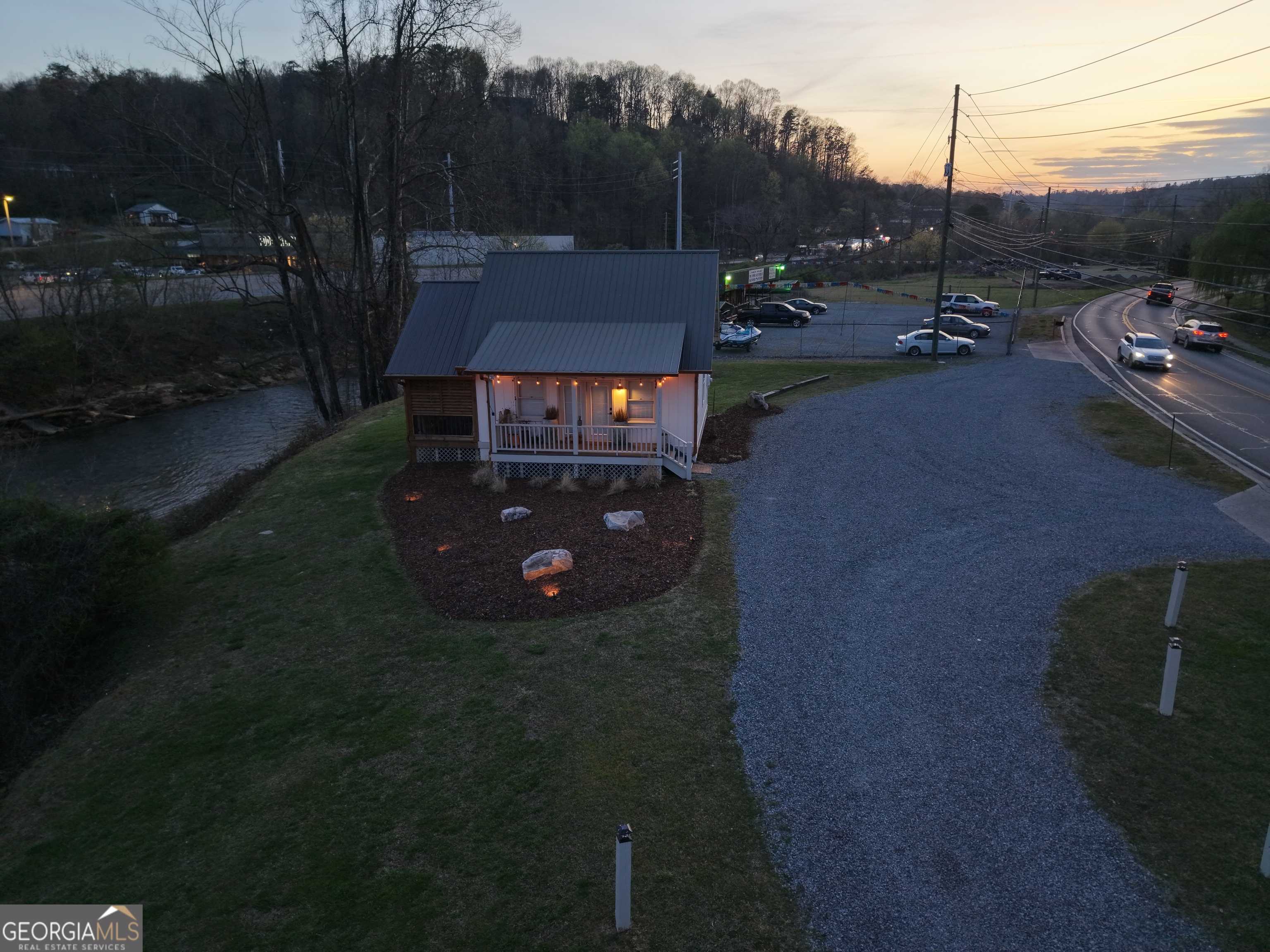 400 River Street Property Photo 19