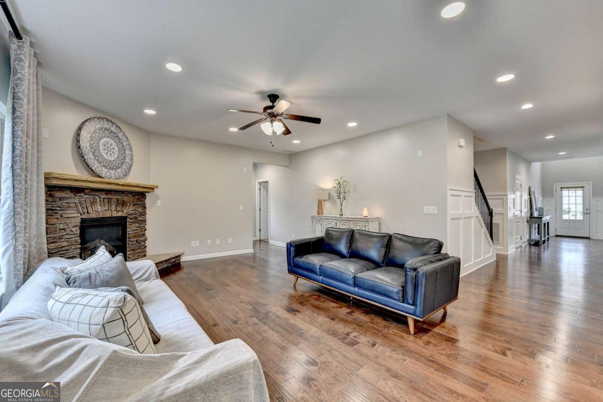 6845 Rocking Horse Lane Property Photo 35