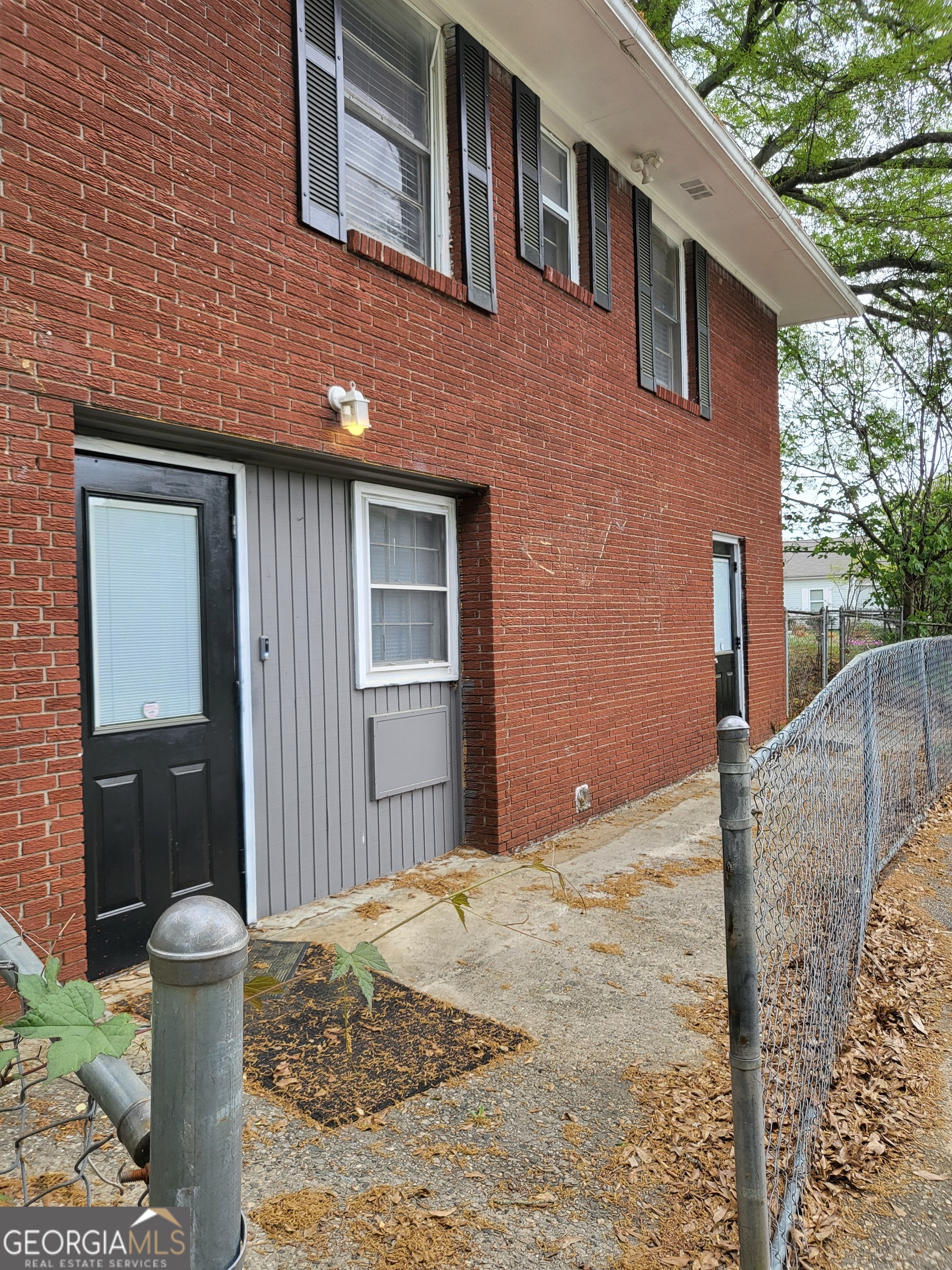 957 Astor Avenue Property Photo 9