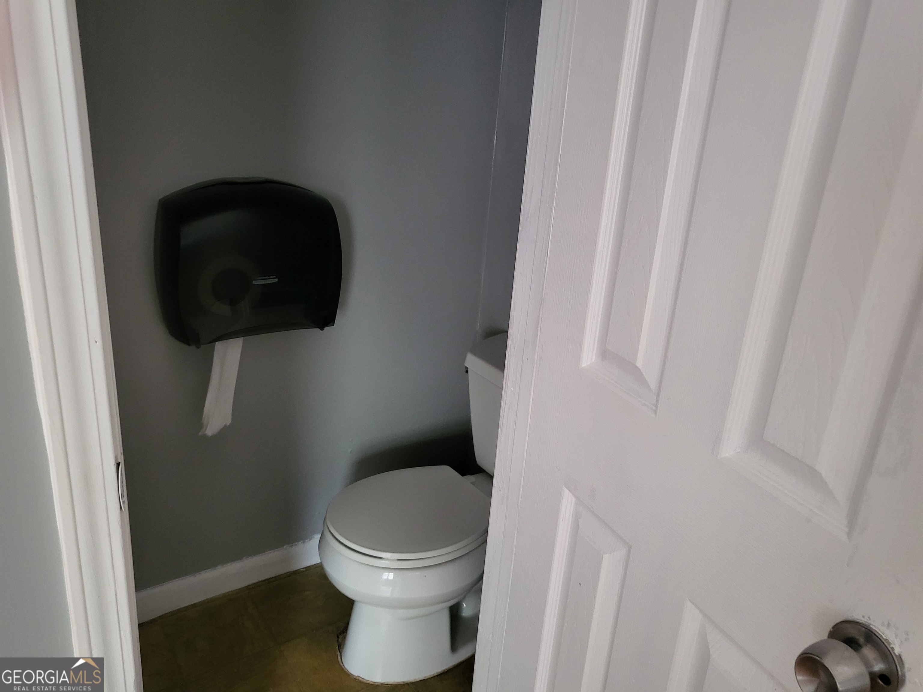 957 Astor Avenue Property Photo 23
