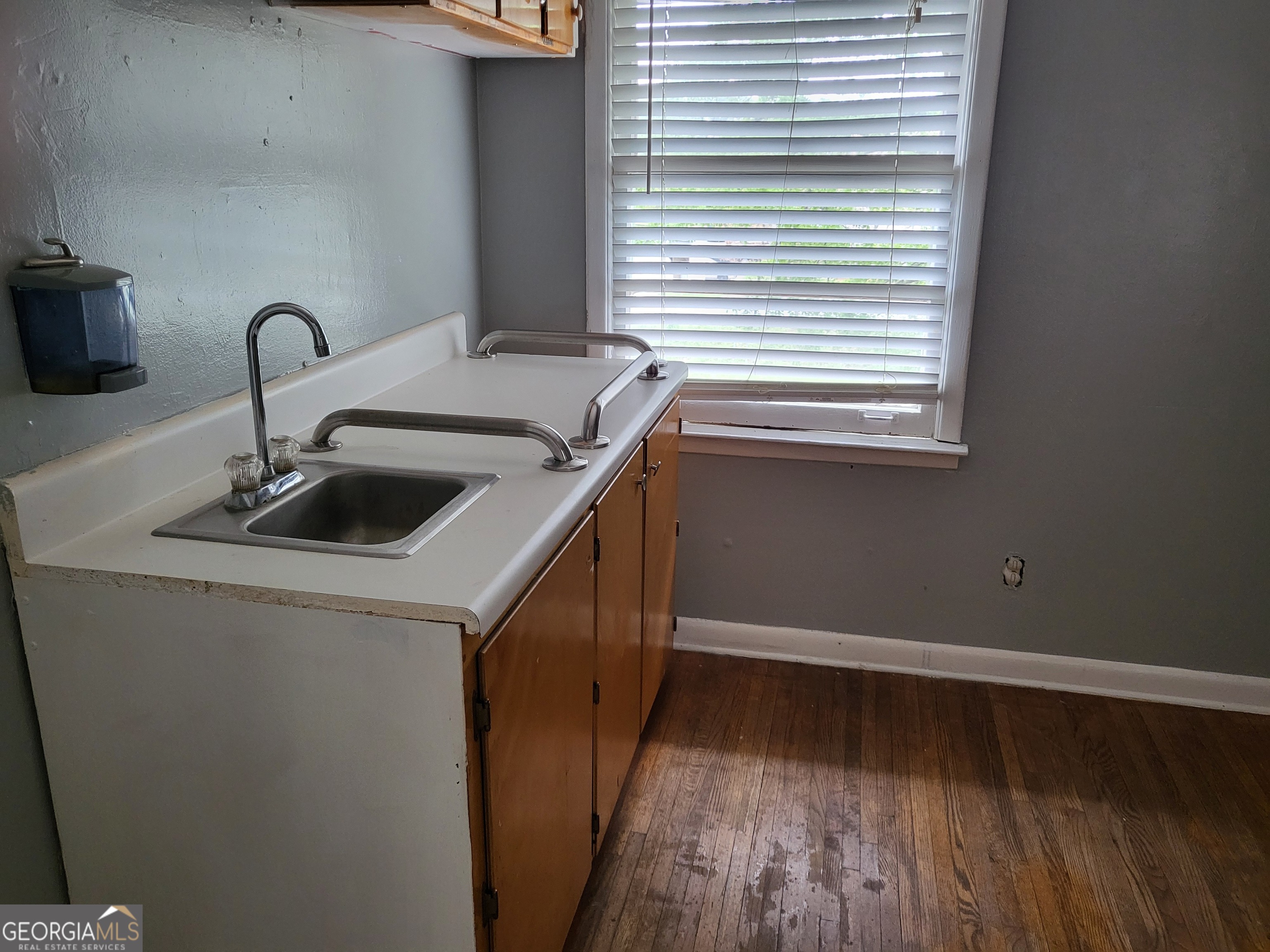 957 Astor Avenue Property Photo 24
