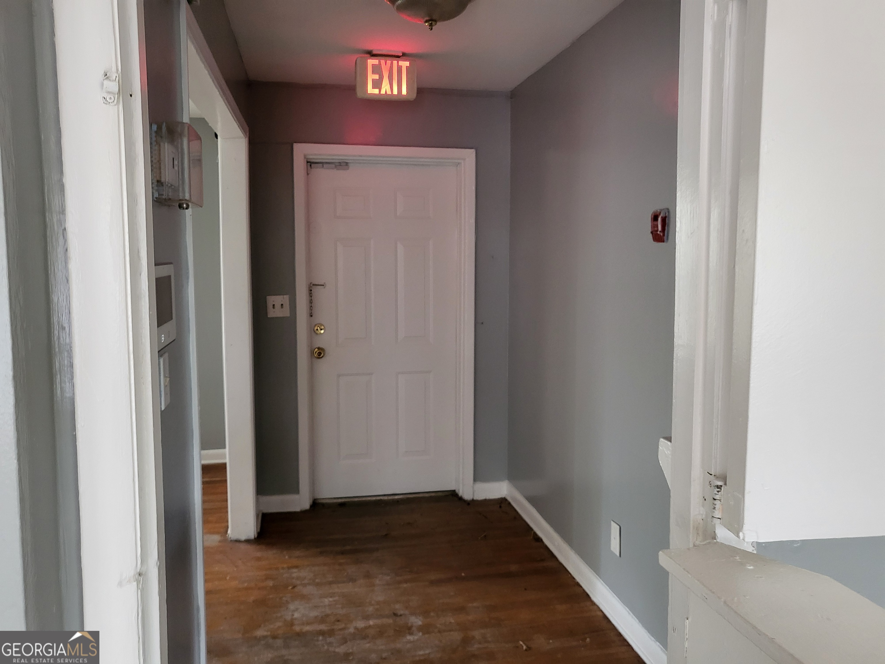 957 Astor Avenue Property Photo 28