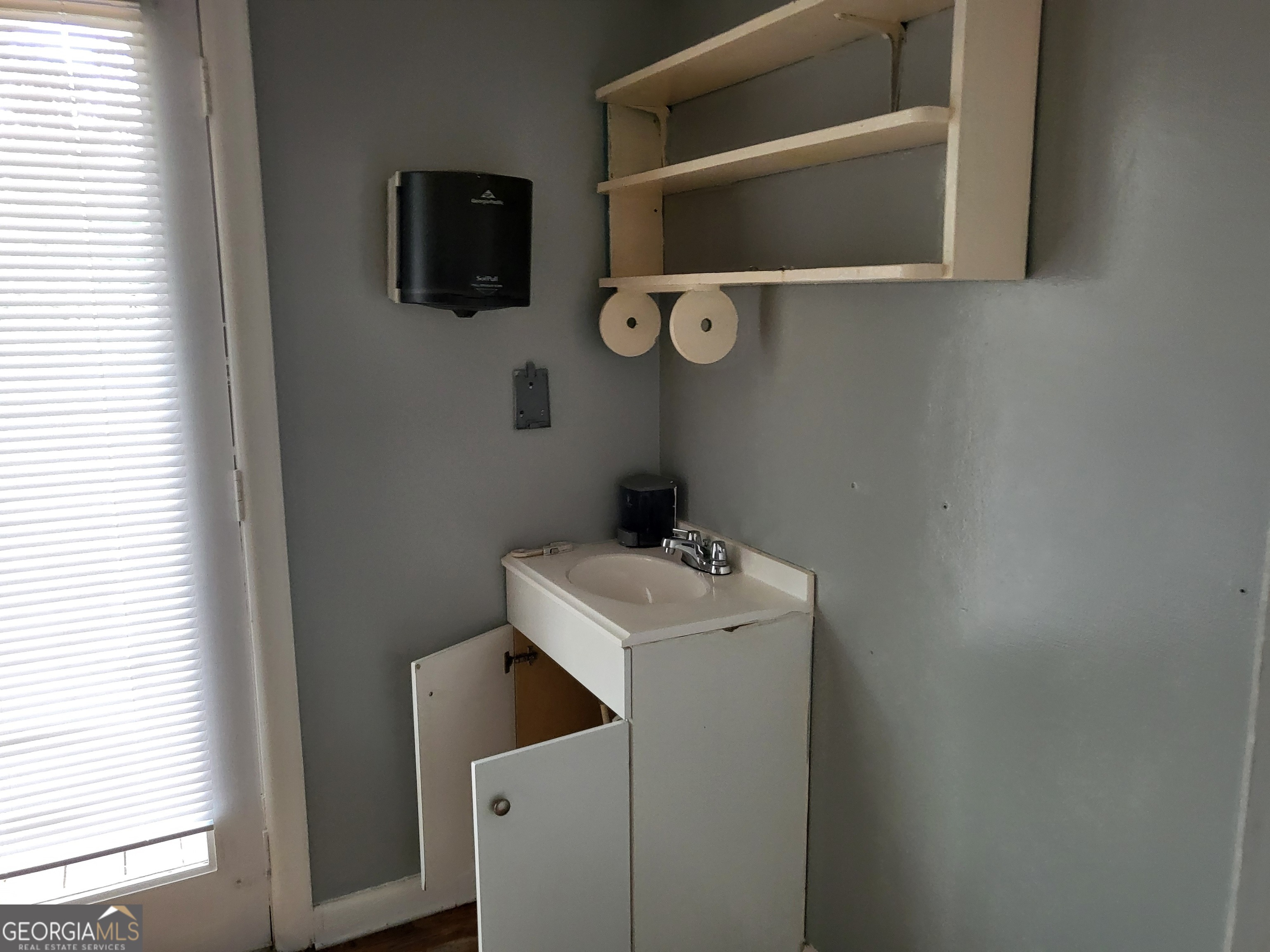 957 Astor Avenue Property Photo 30