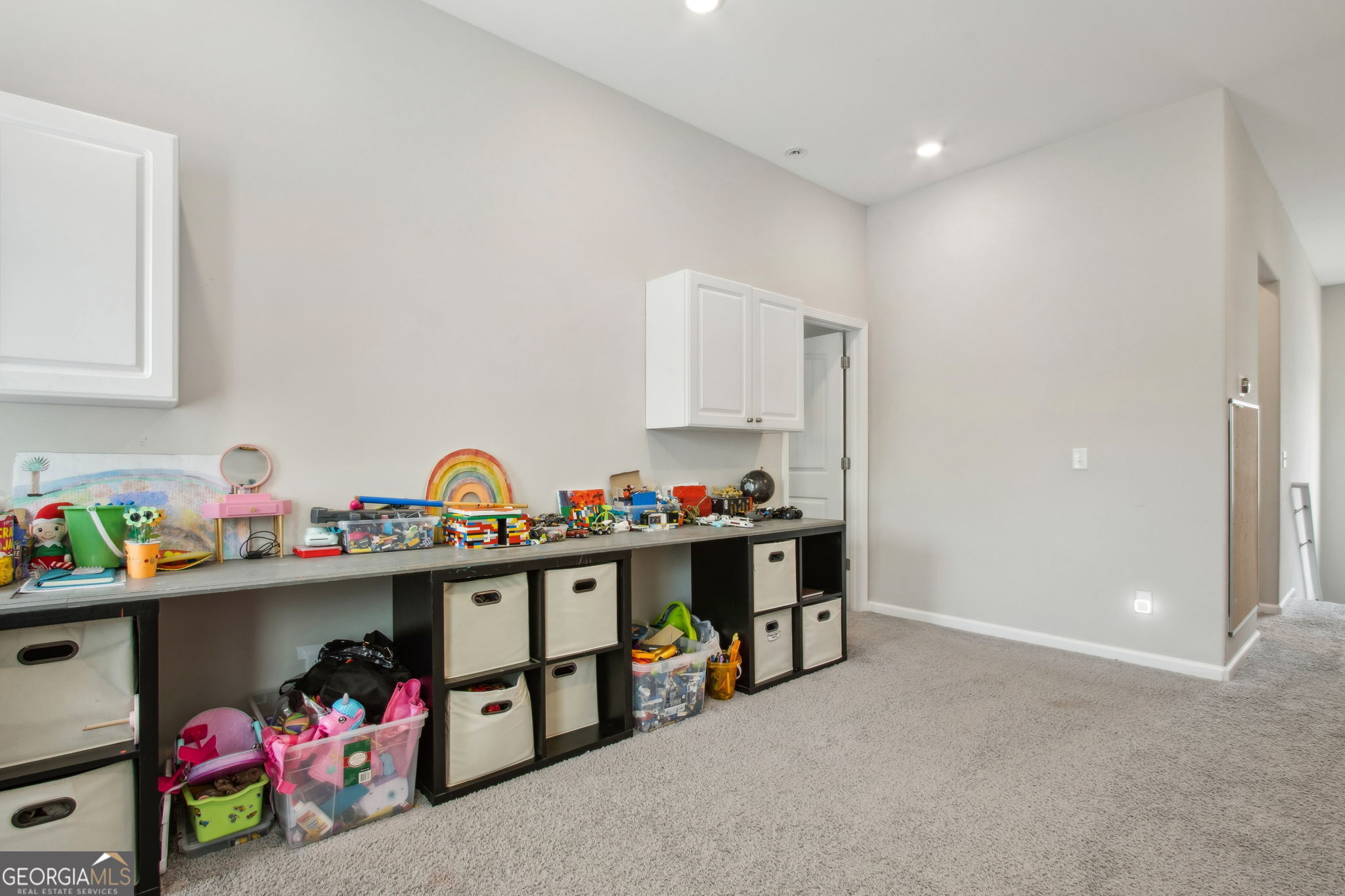 140 Clearwater Drive Property Photo 32