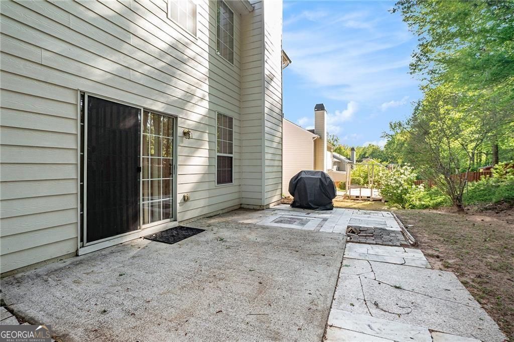 1916 Oakwood Grove Drive Property Photo 22
