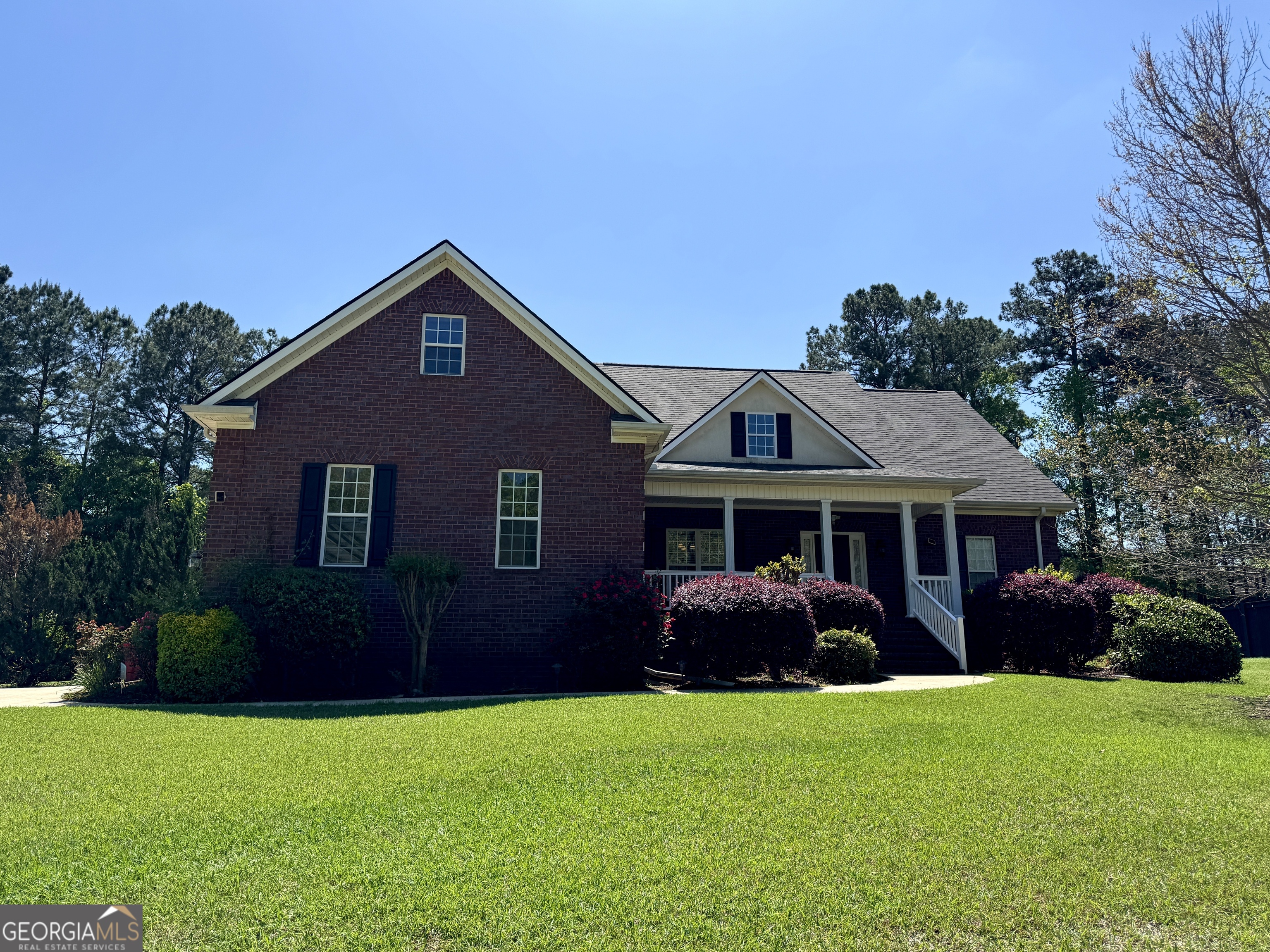 178 Cambridge Way Property Photo 1