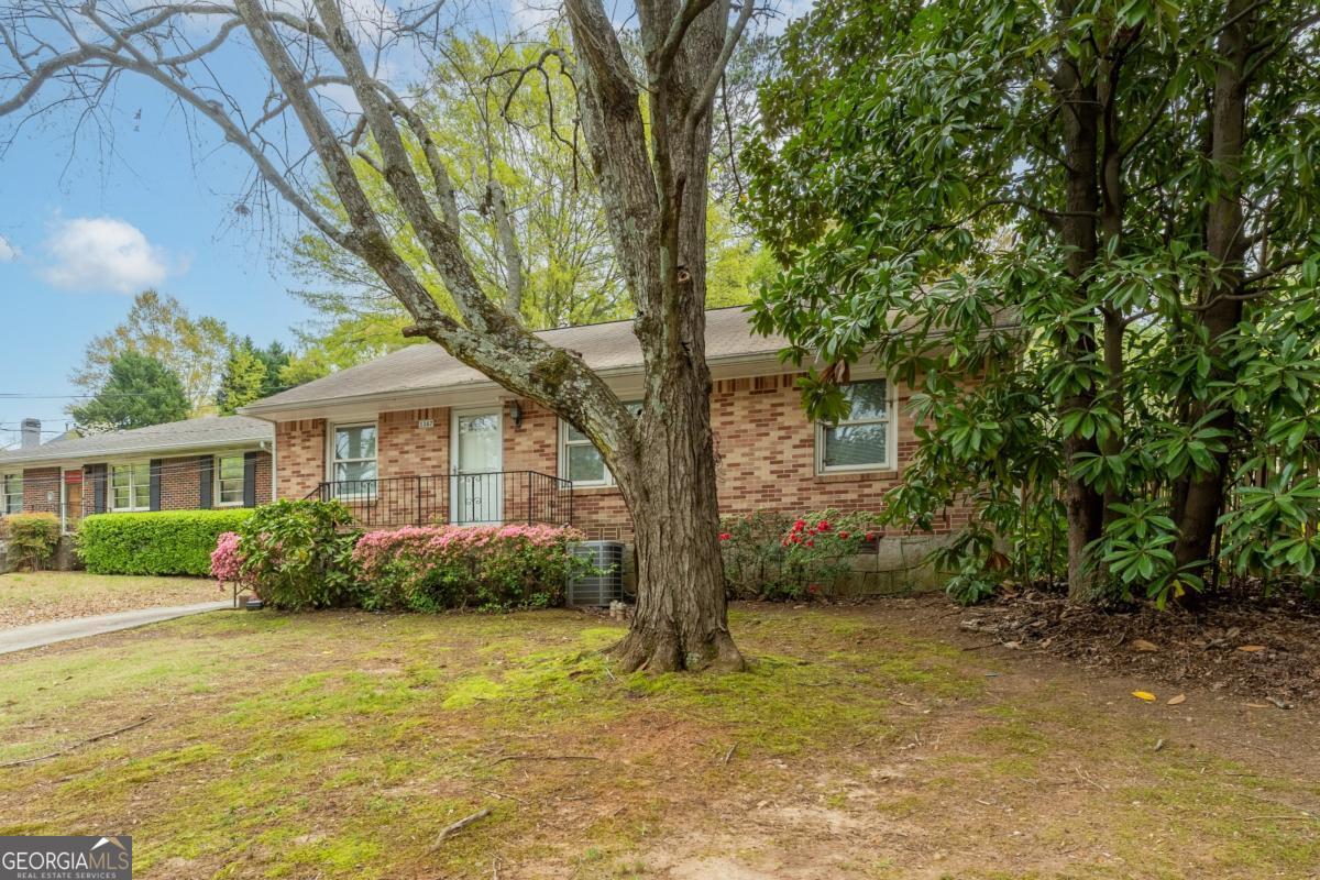 1387 Church Street Property Photo 4