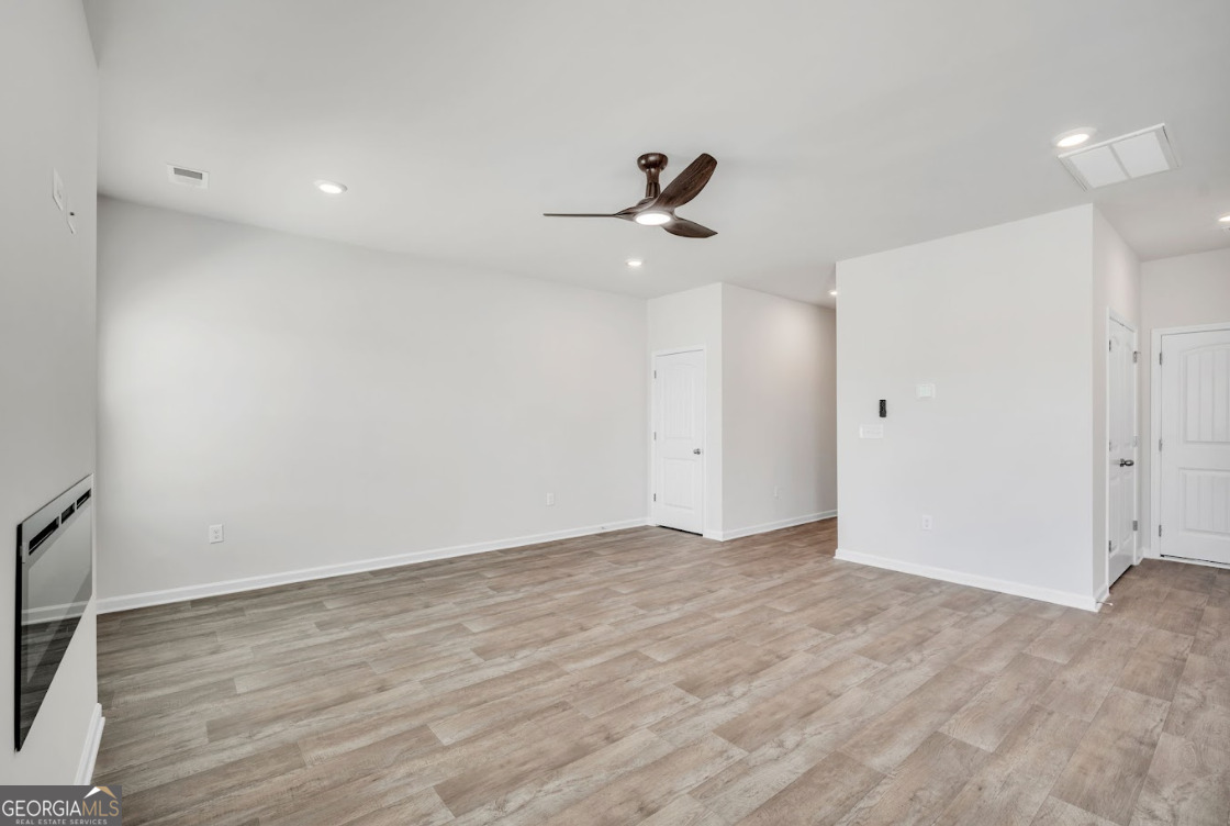 5306 Tolar Road # 19 Property Photo 7