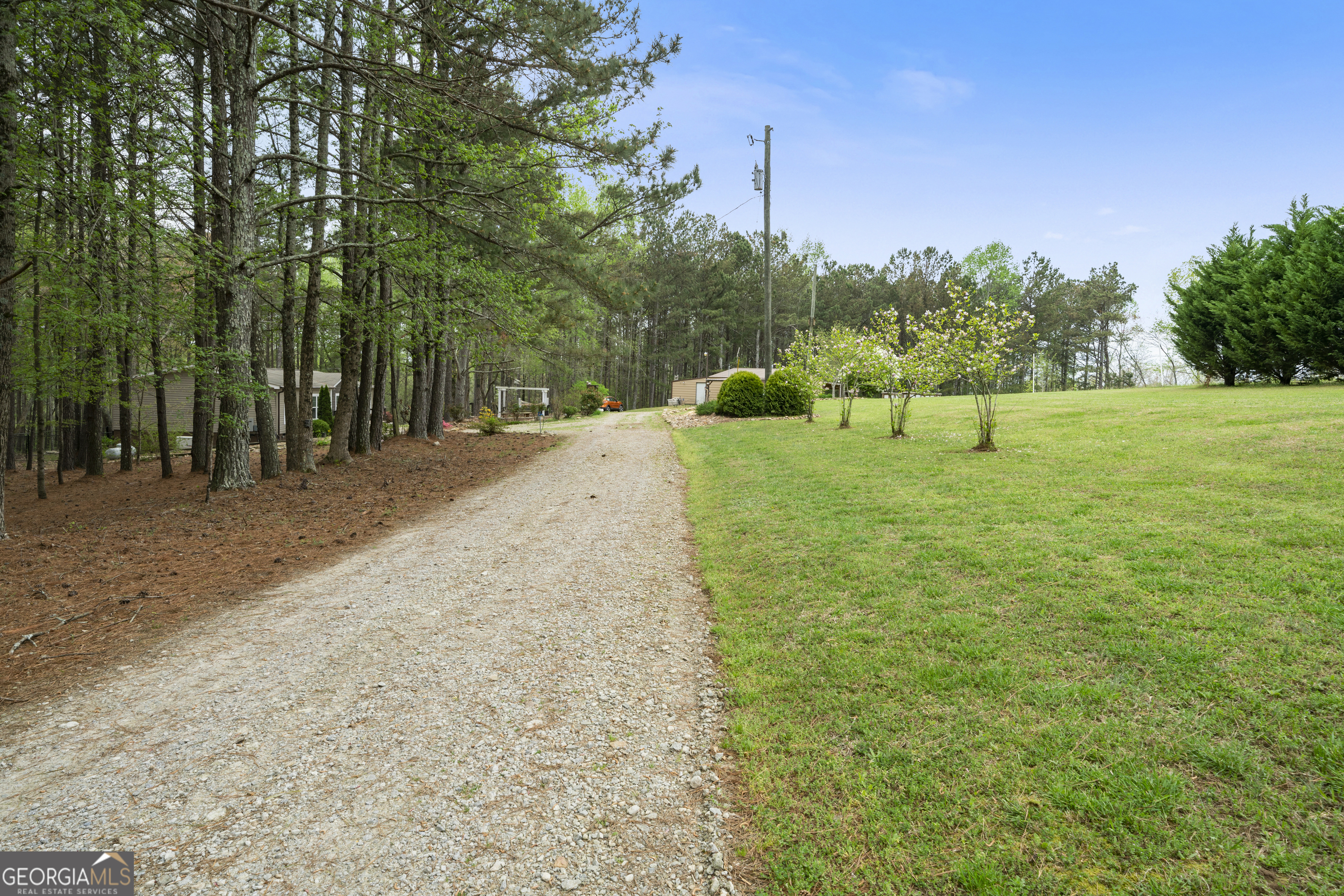 160 Kings Gin Road Property Photo 1