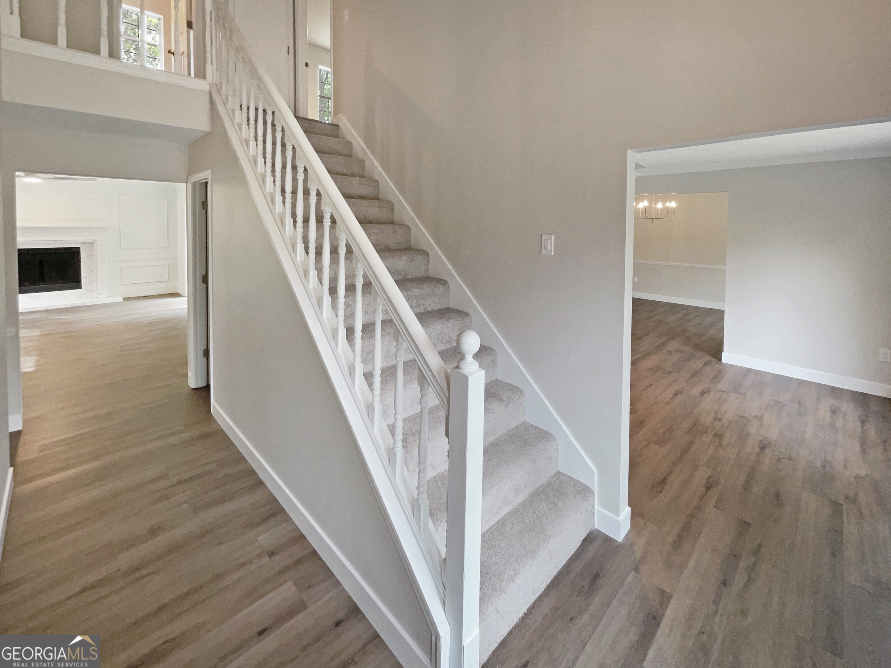 8608 Creekview Court Property Photo 12