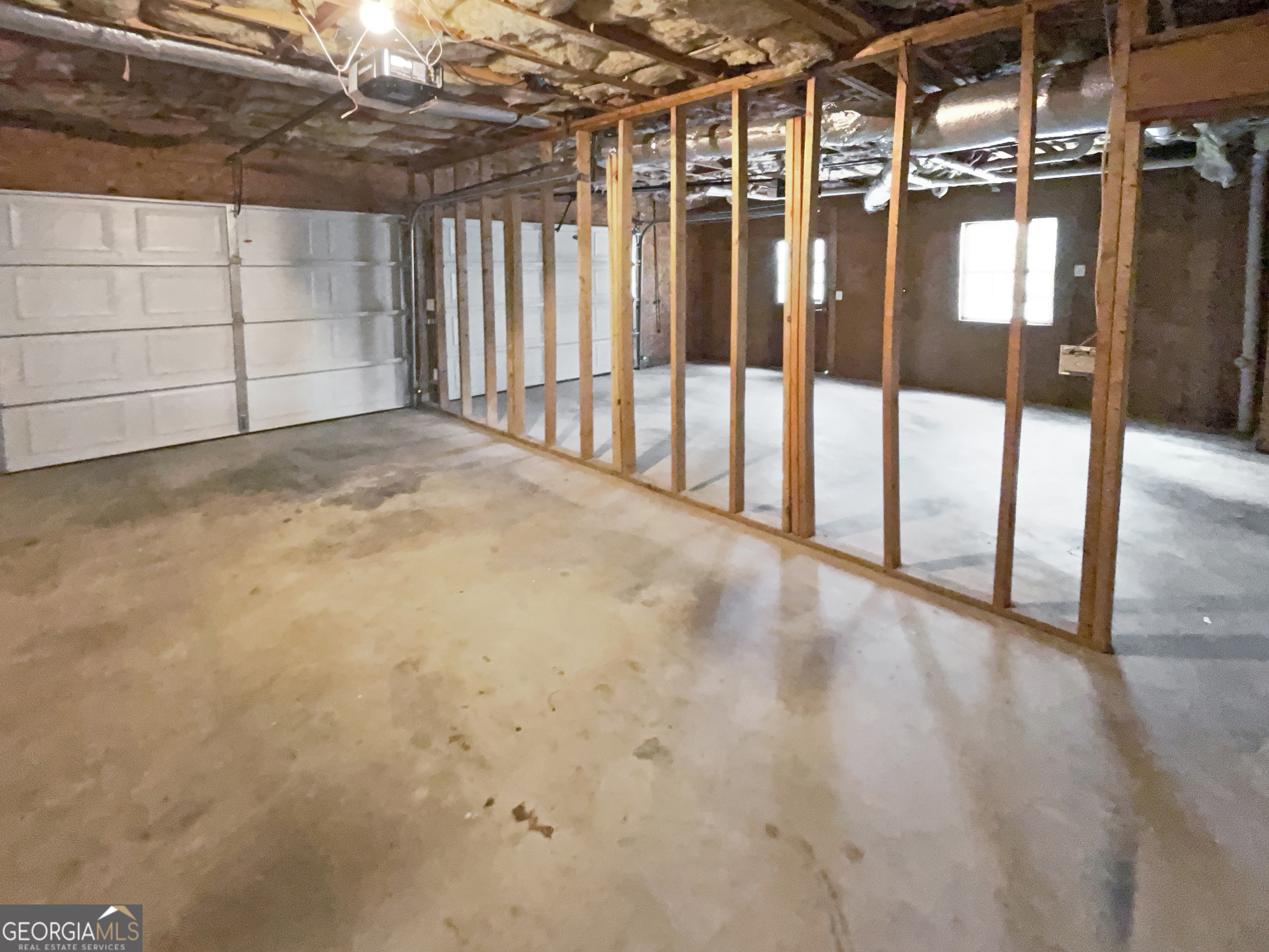 8608 Creekview Court Property Photo 26