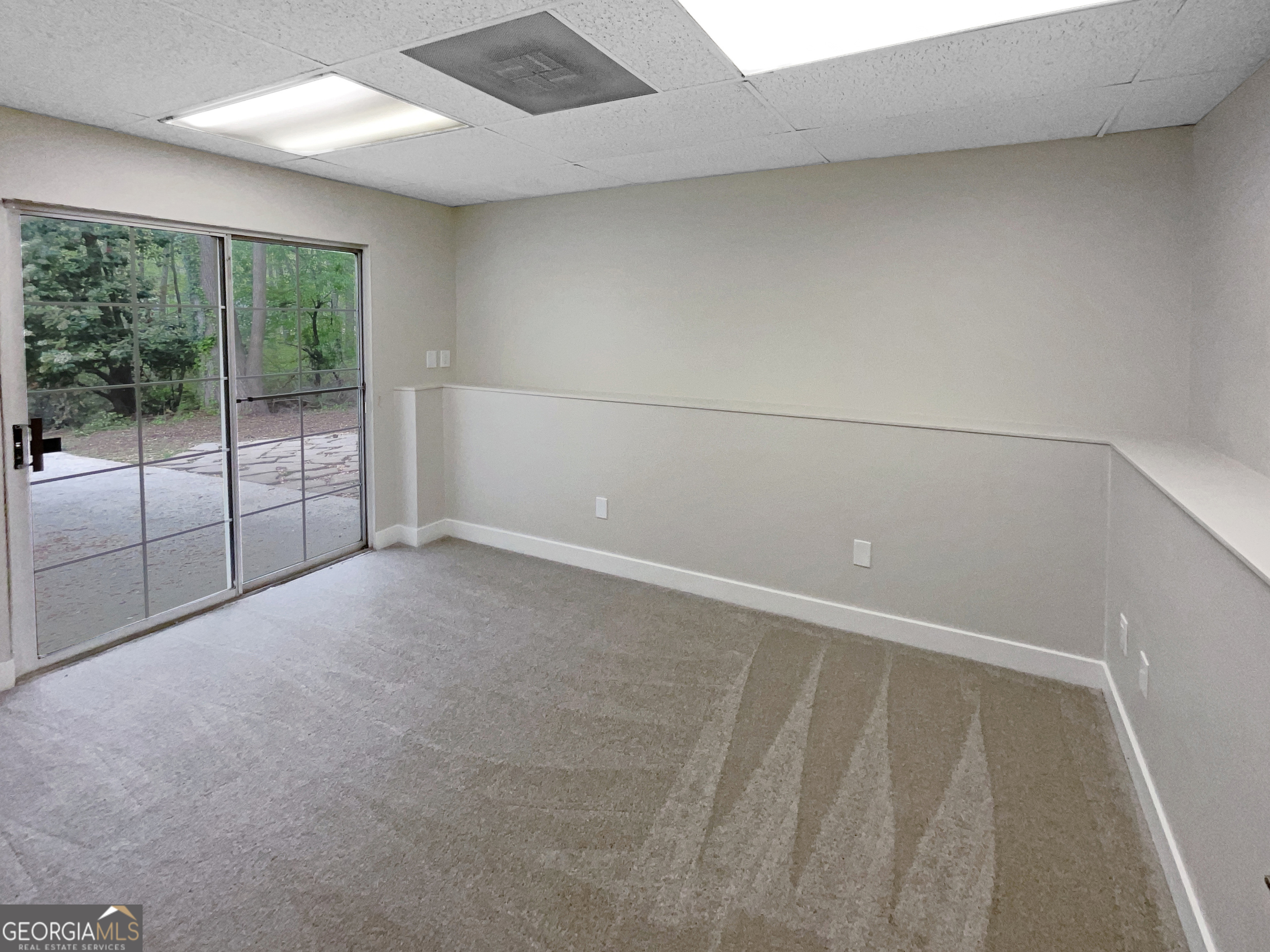 8608 Creekview Court Property Photo 29