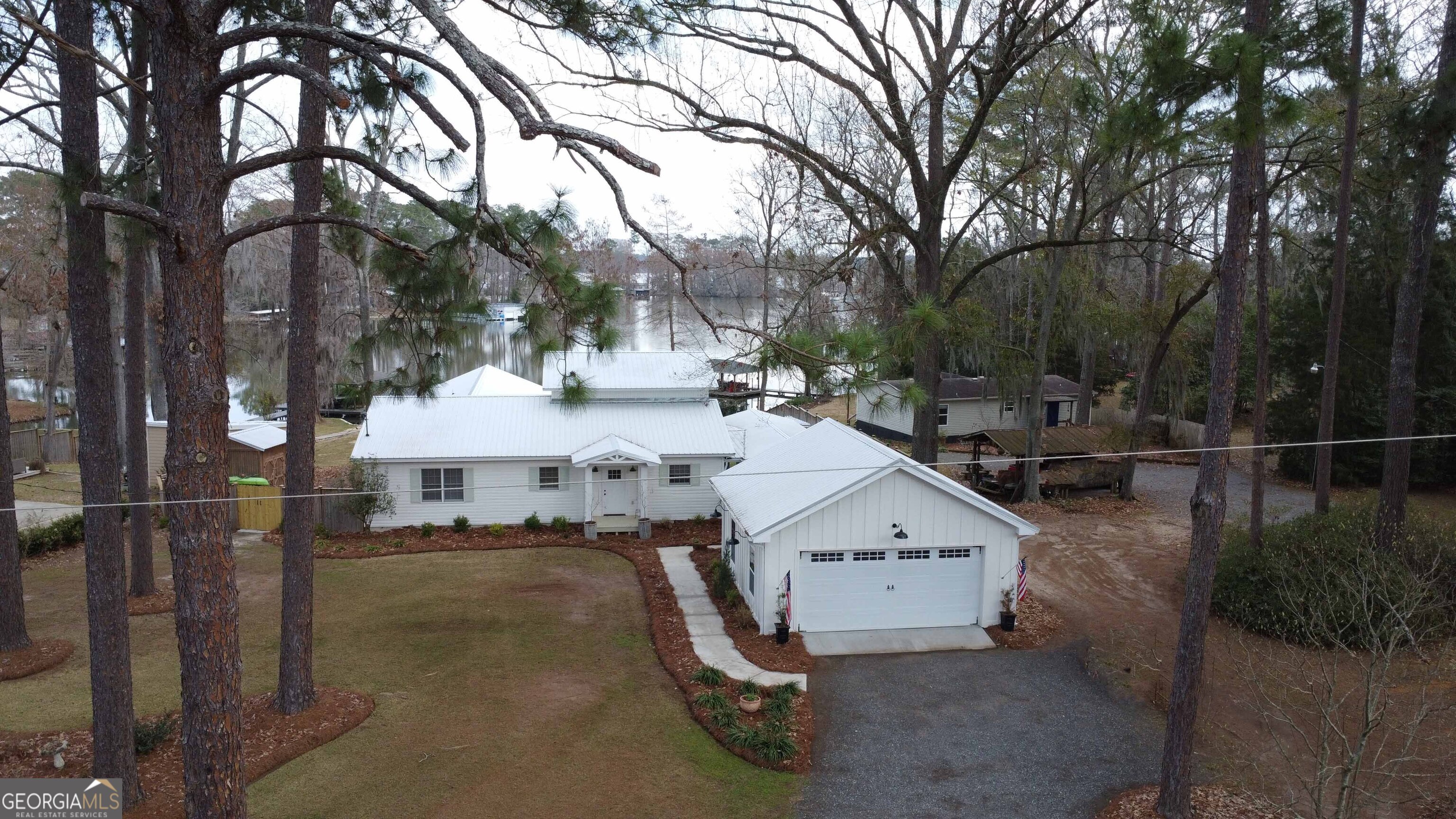 137 Phil Jones Sr Road Property Photo 1