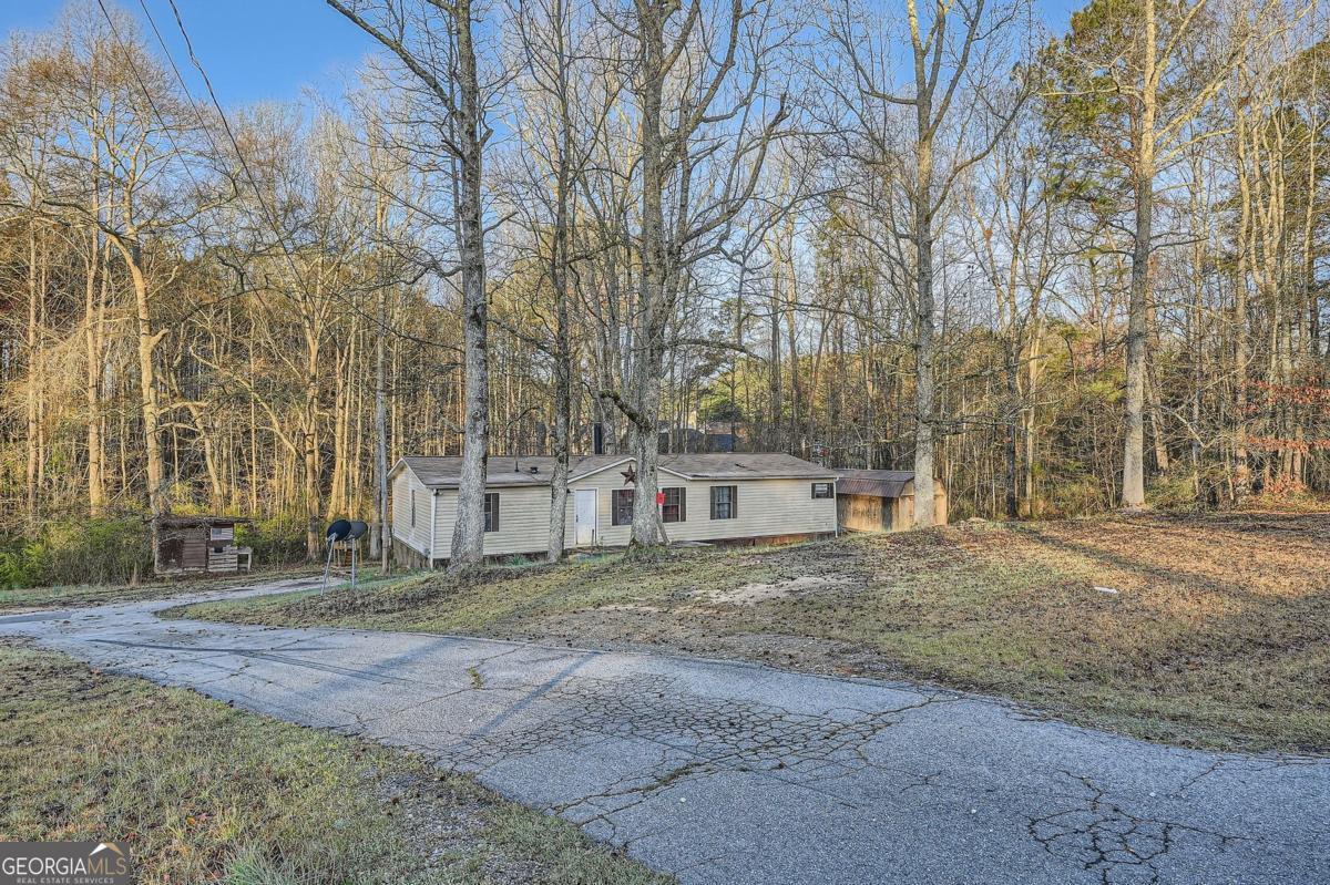 355 Double D Road Property Photo 6