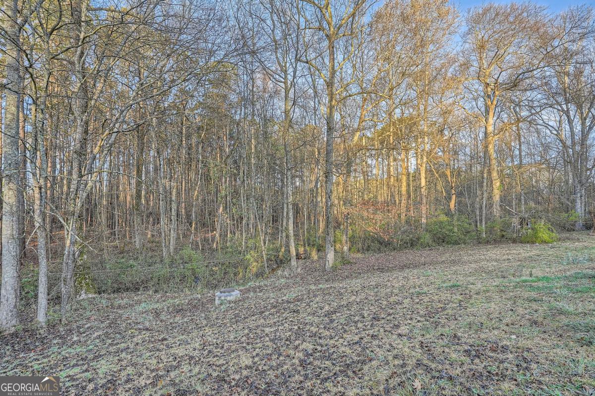 355 Double D Road Property Photo 7