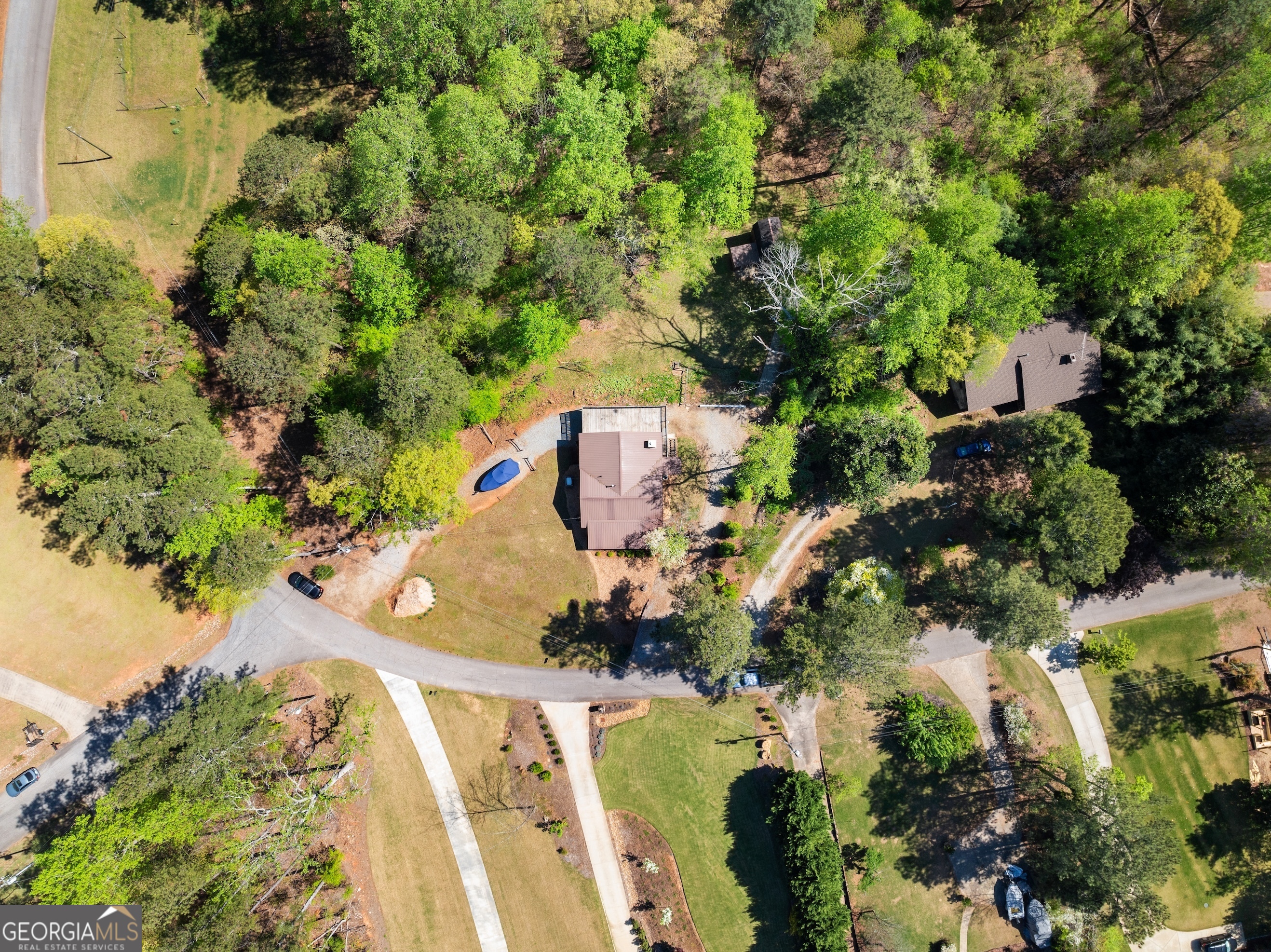 4709 Ben Hill Drive Property Photo 3