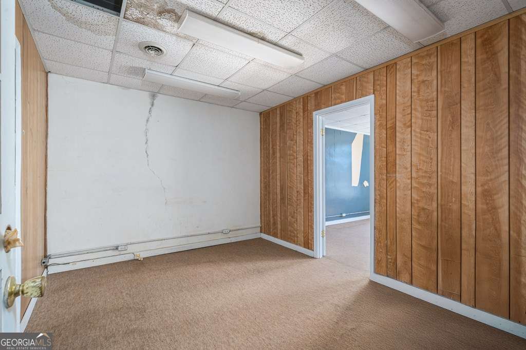 4 Northside Square Property Photo 12