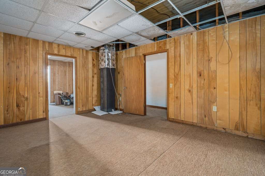 4 Northside Square Property Photo 14