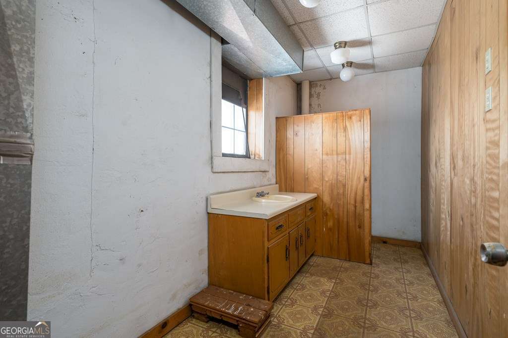 4 Northside Square Property Photo 17