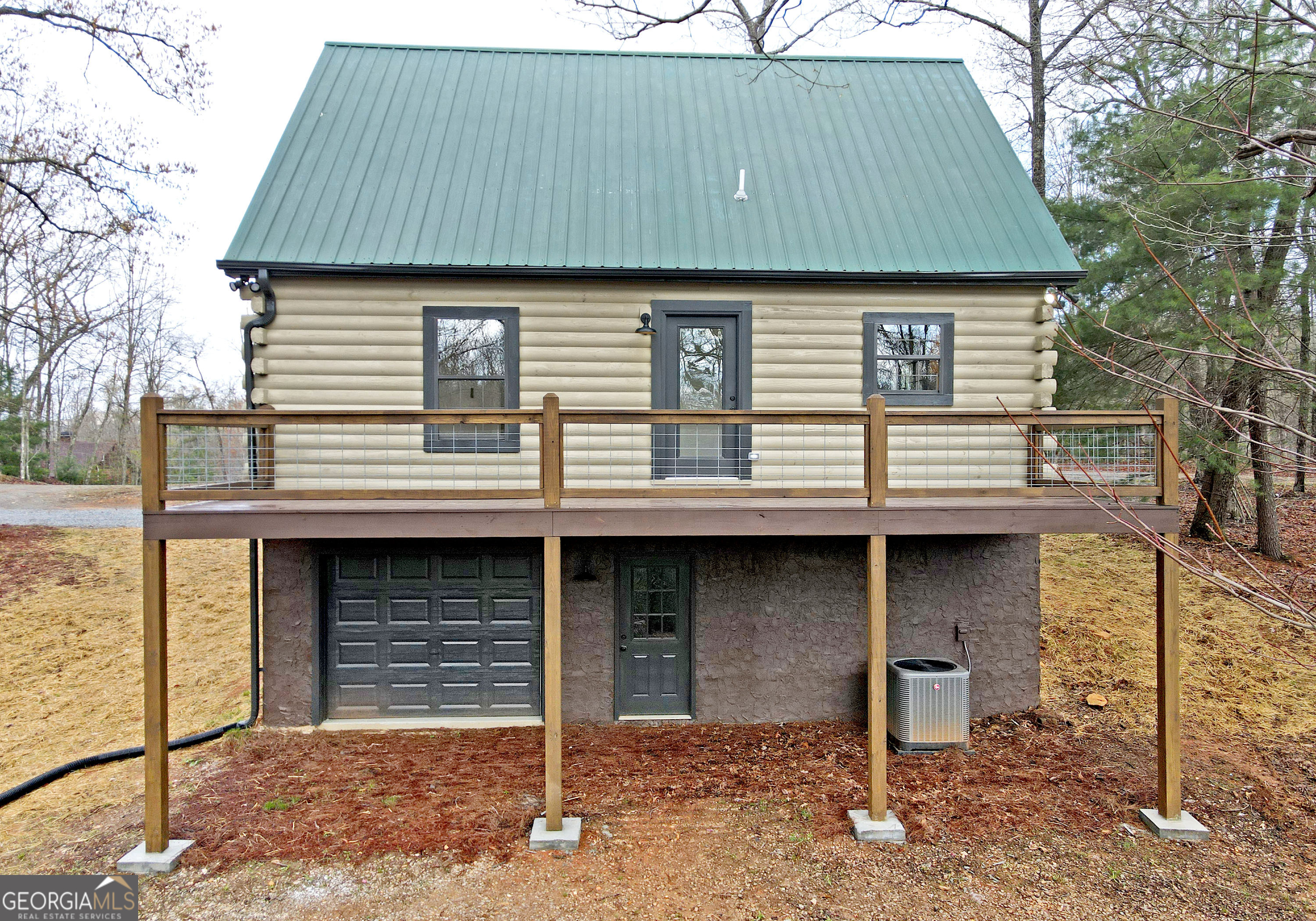 930 Robert Miller Lane Property Photo 4