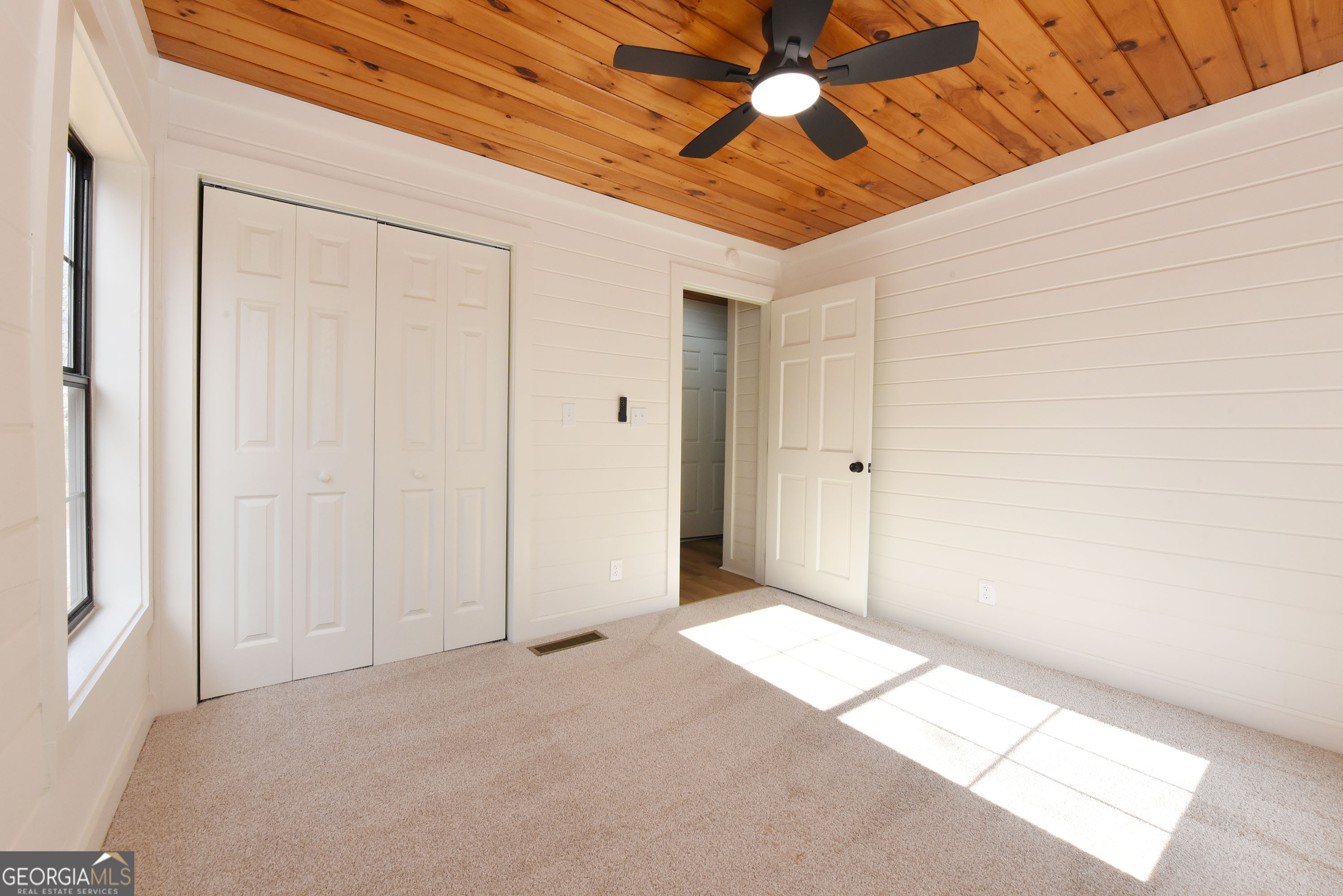 930 Robert Miller Lane Property Photo 13