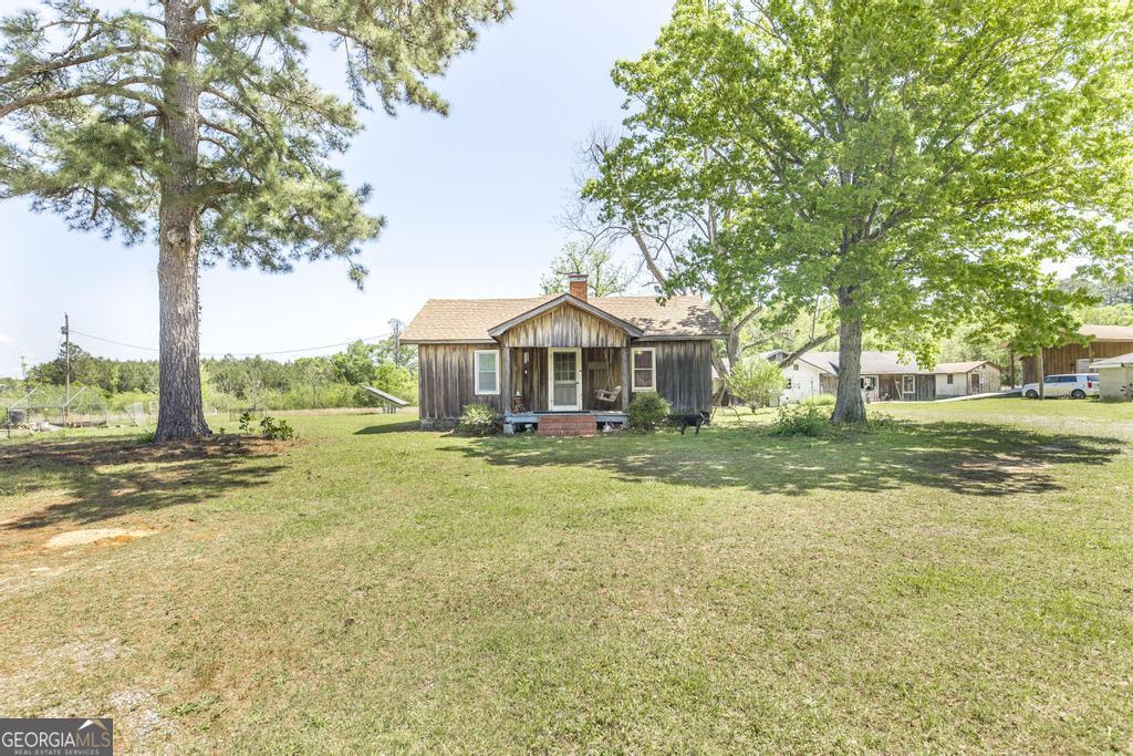 1779 Lucy Chapel Road Property Photo 1