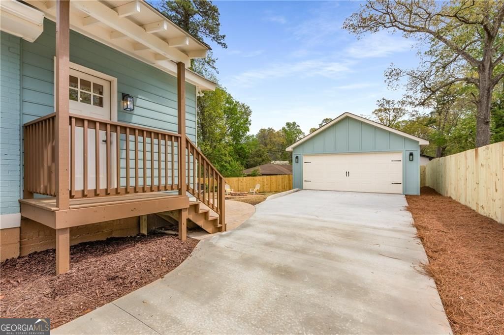 2374 Marion Circle Property Photo 36