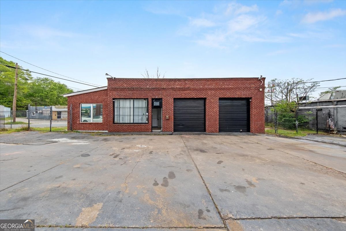 3106 Hillcrest Avenue Property Photo 1