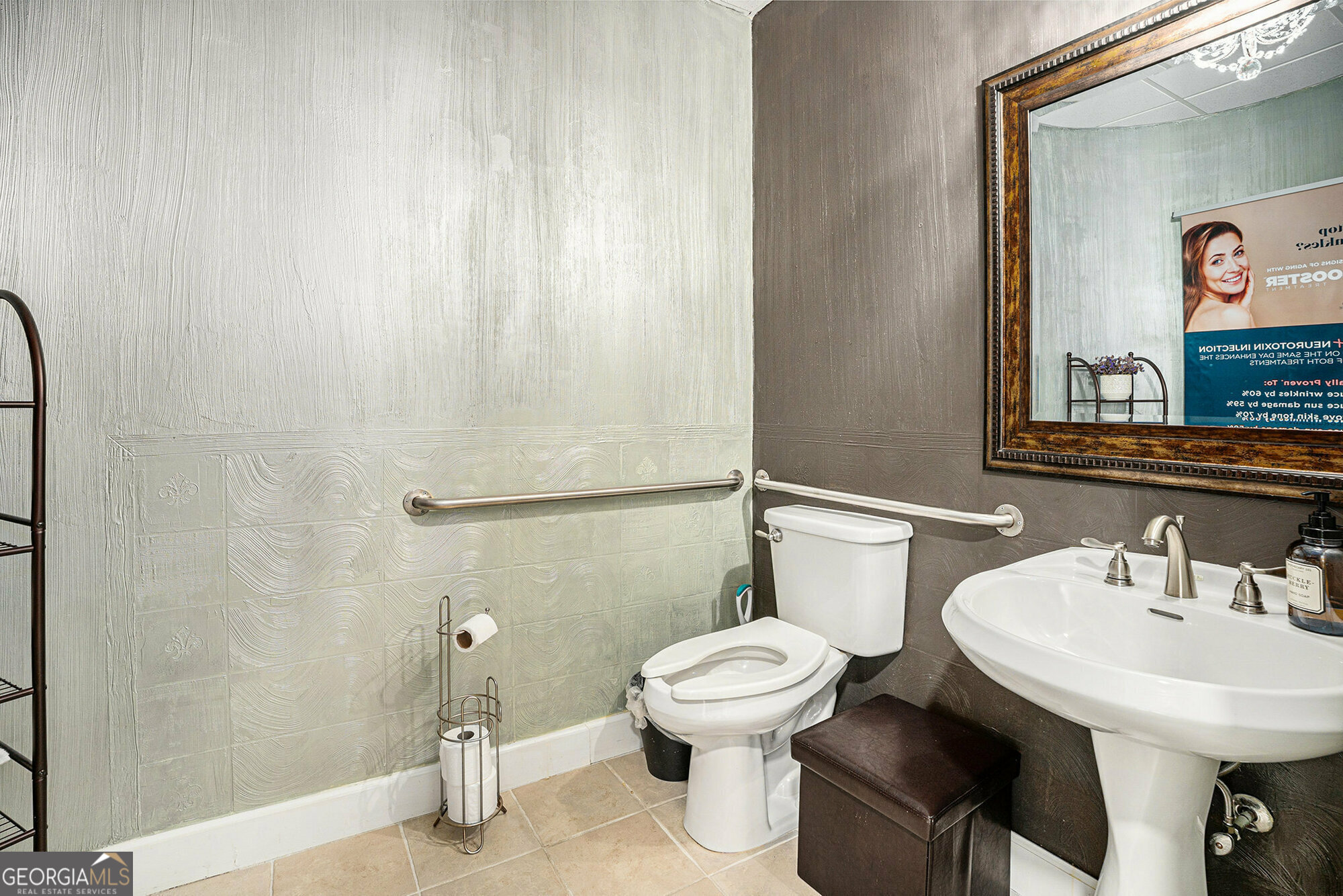 2706 Abbey Court # 27 Property Photo 10