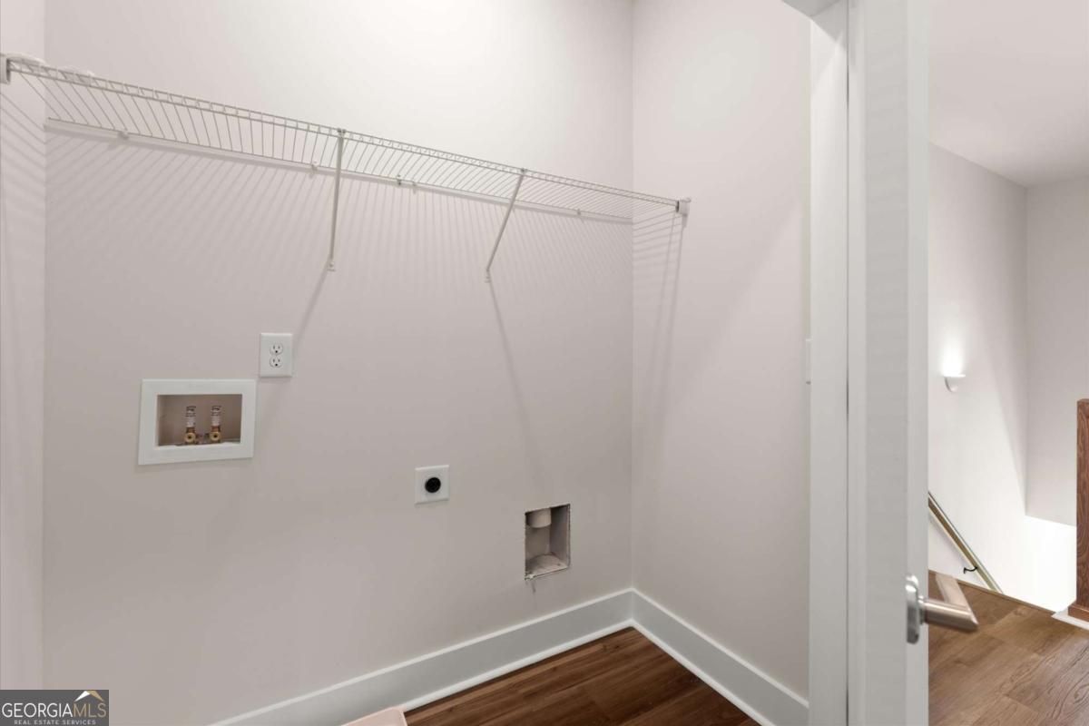 1123 W Marietta Street Nw Property Photo 32