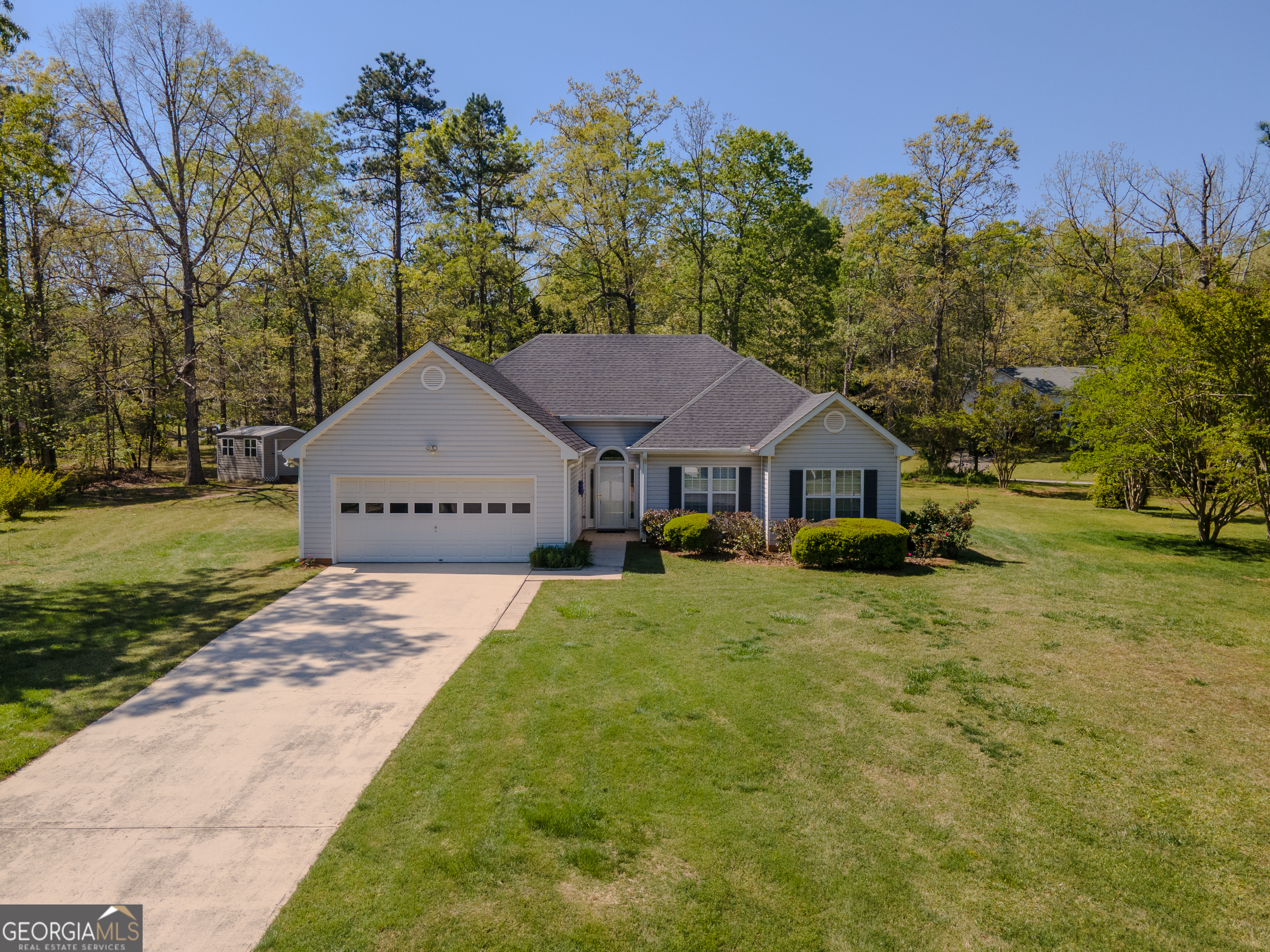 2260 Matthew Court Property Photo 1