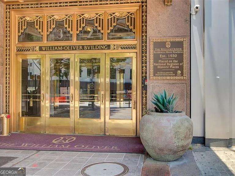 32 Peachtree Street Nw # 705 Property Photo